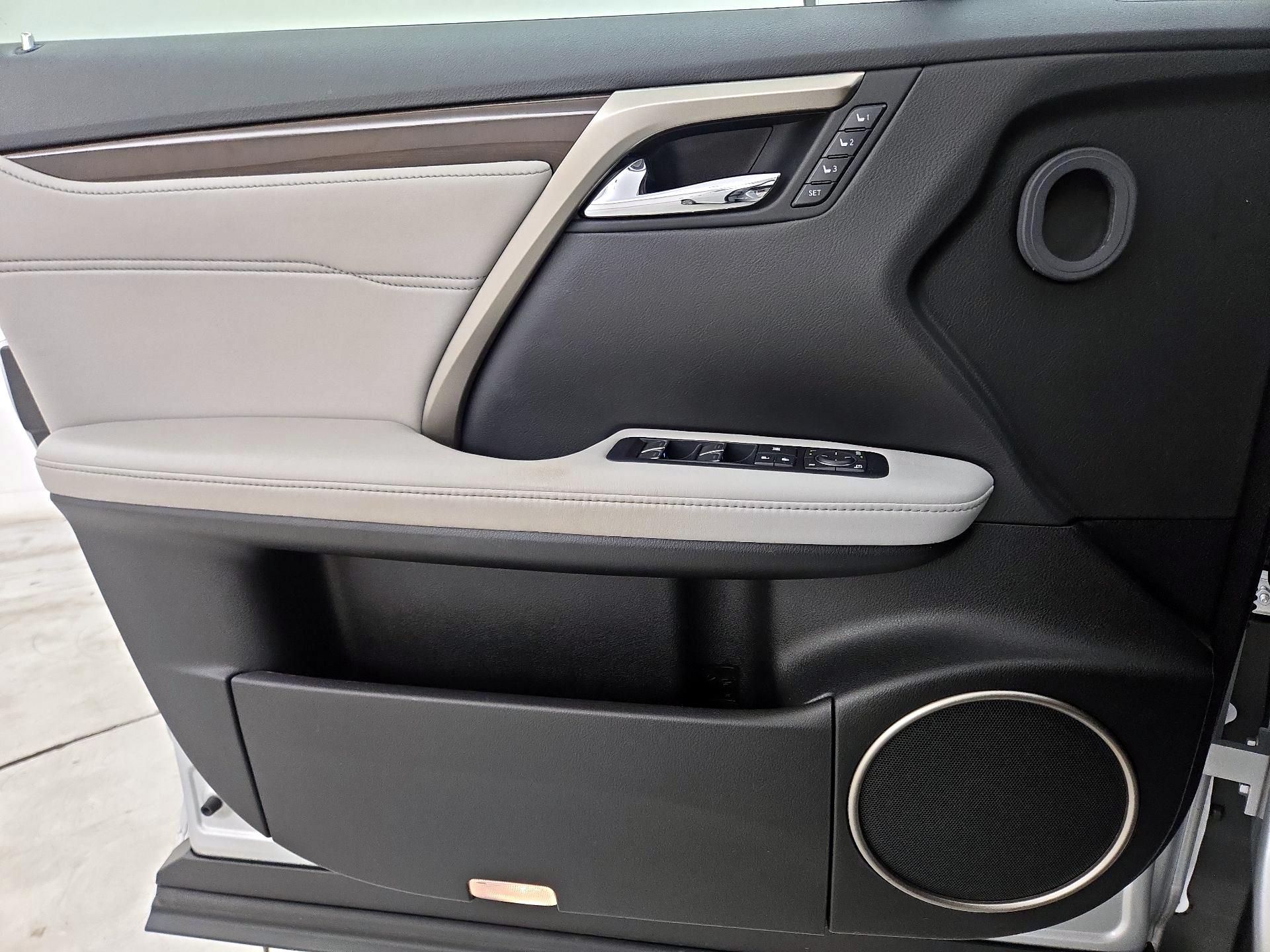 Thumbnail: 2017 Lexus RX - 12