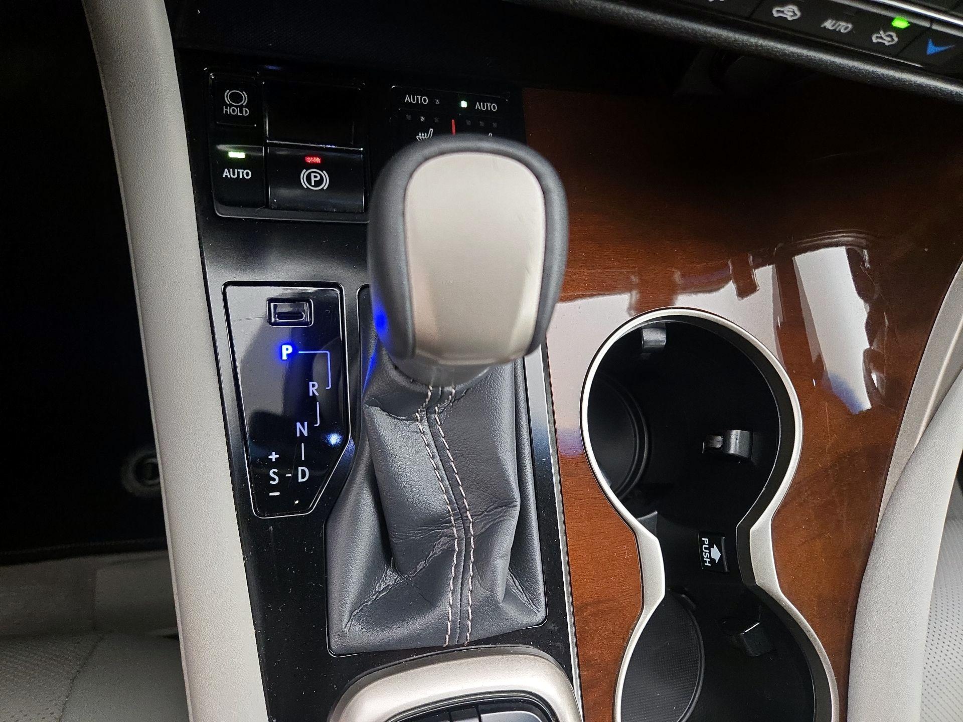 Thumbnail: 2017 Lexus RX - 18