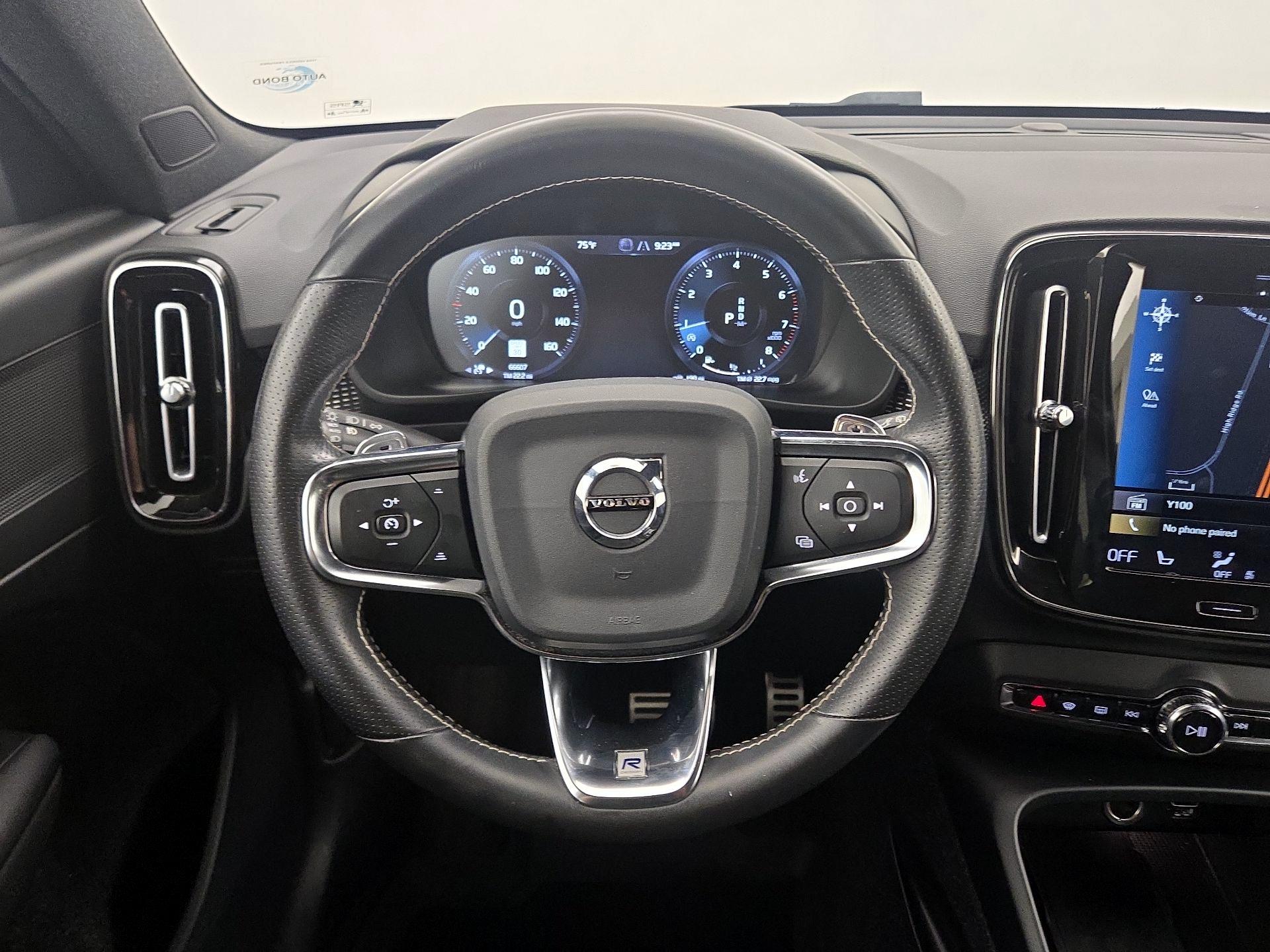 Thumbnail: 2019 Volvo XC40 - 10