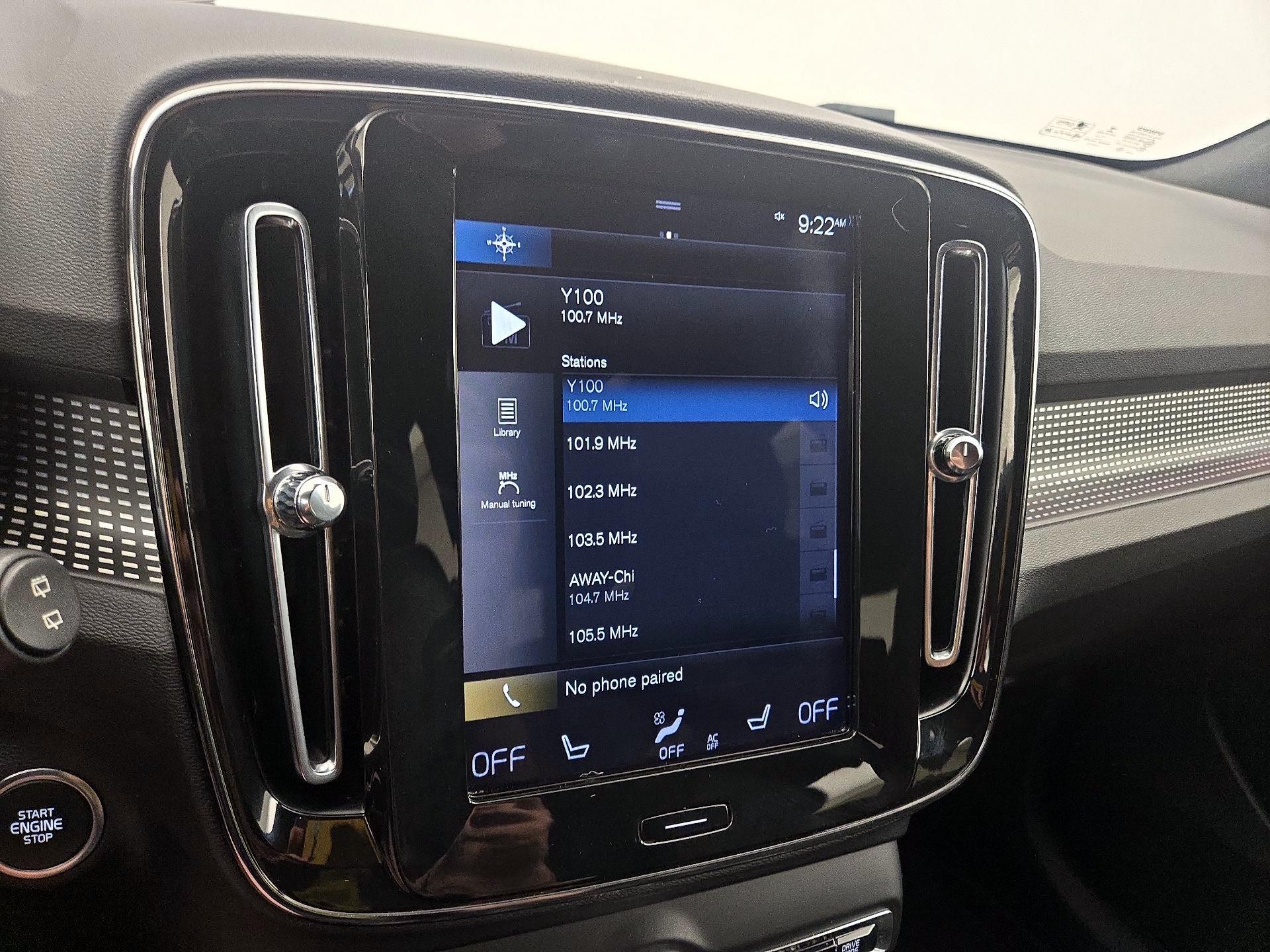 Thumbnail: 2019 Volvo XC40 - 16