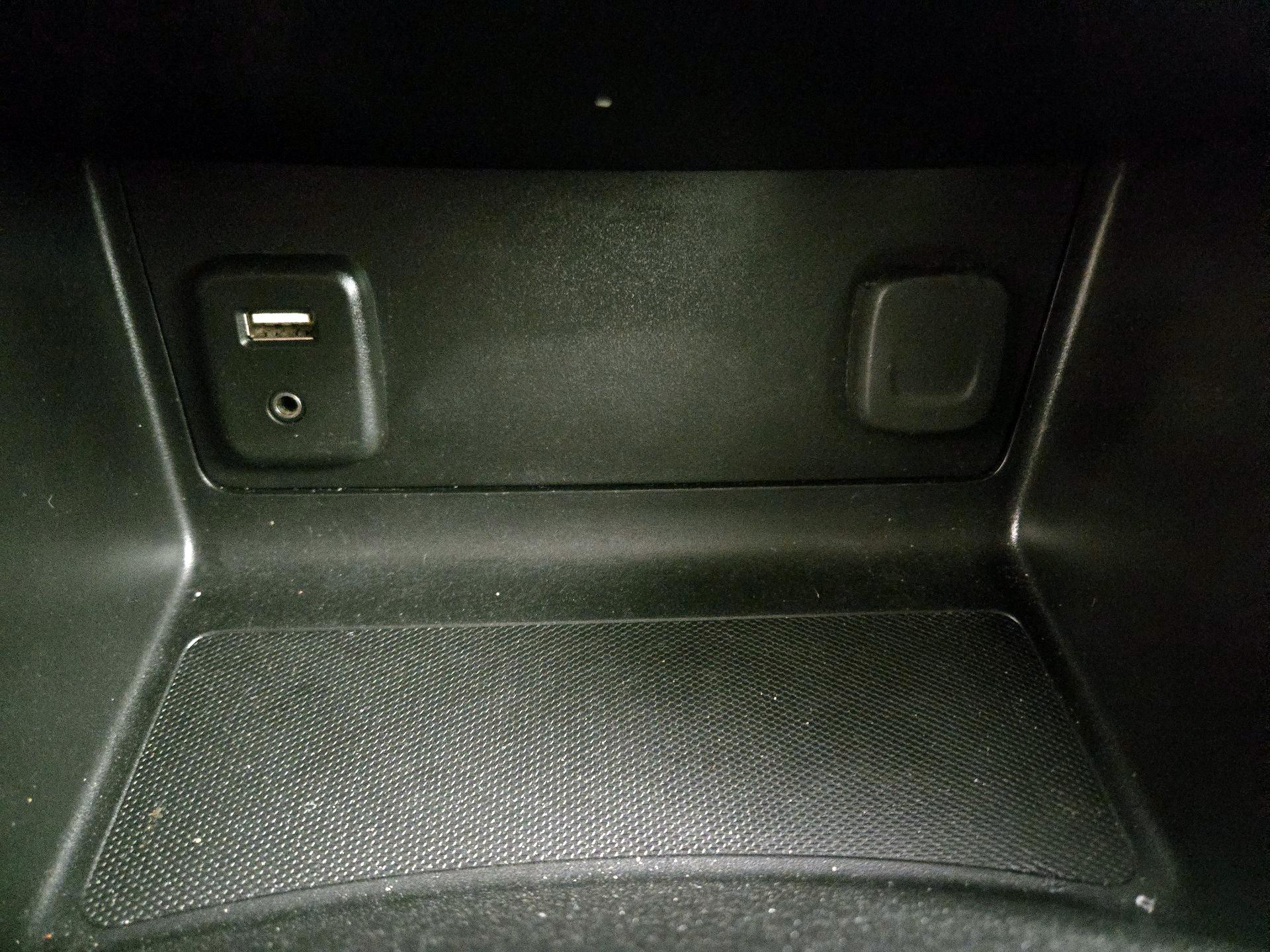 Thumbnail: 2018 Chevrolet Colorado - 18