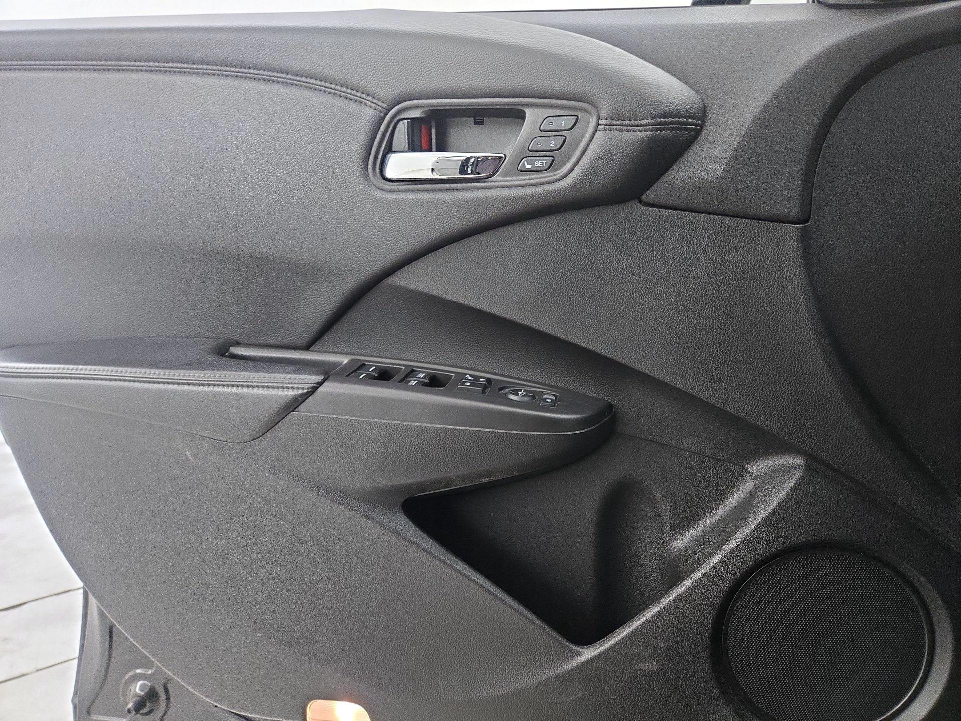 Thumbnail: 2015 Acura RDX - 12