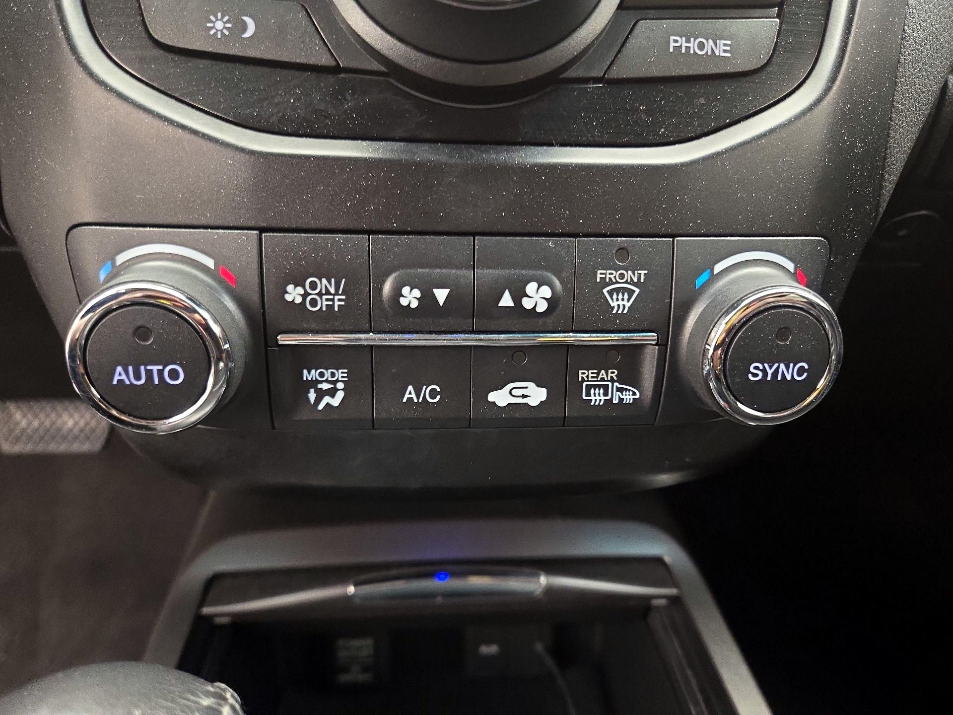 Thumbnail: 2015 Acura RDX - 16