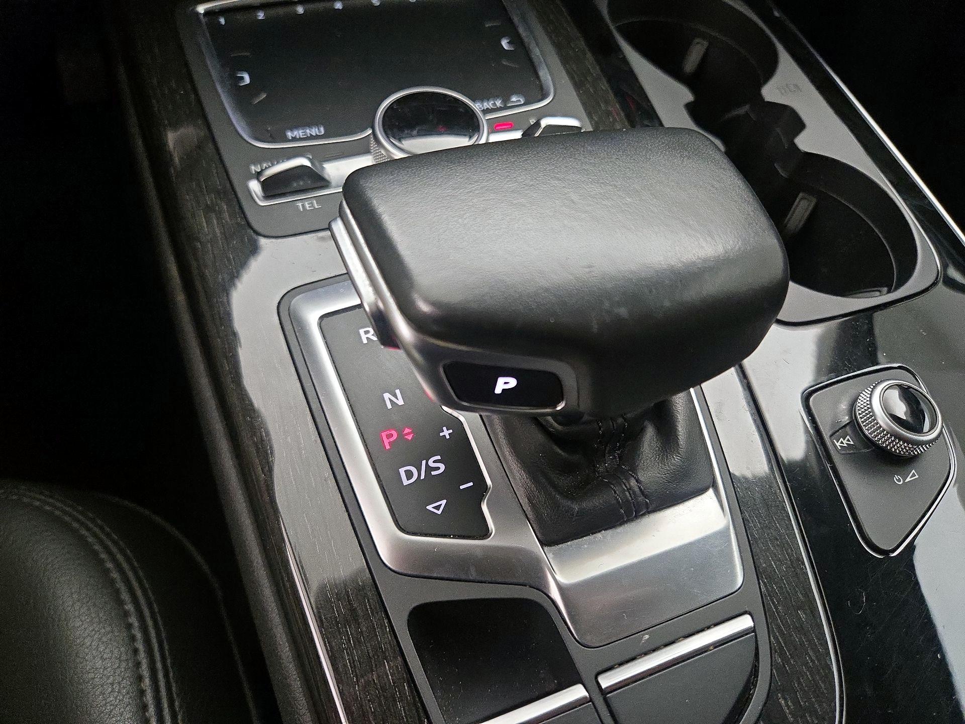 Thumbnail: 2019 Audi Q7 - 18