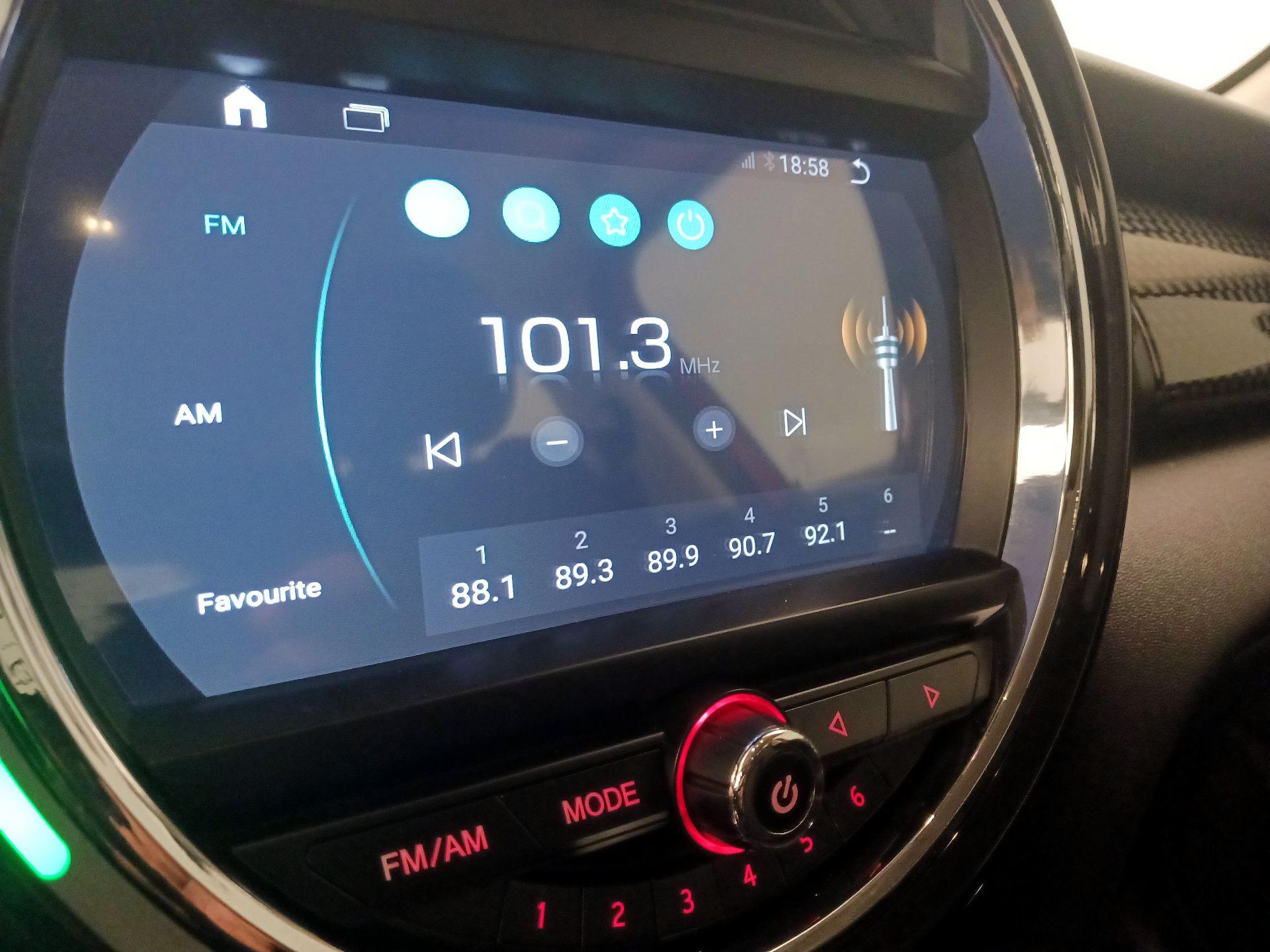 Thumbnail: 2020 MINI Cooper Hardtop - 15