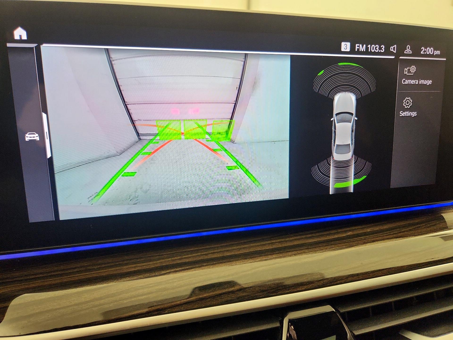 Thumbnail: 2023 BMW 5 Series - 15