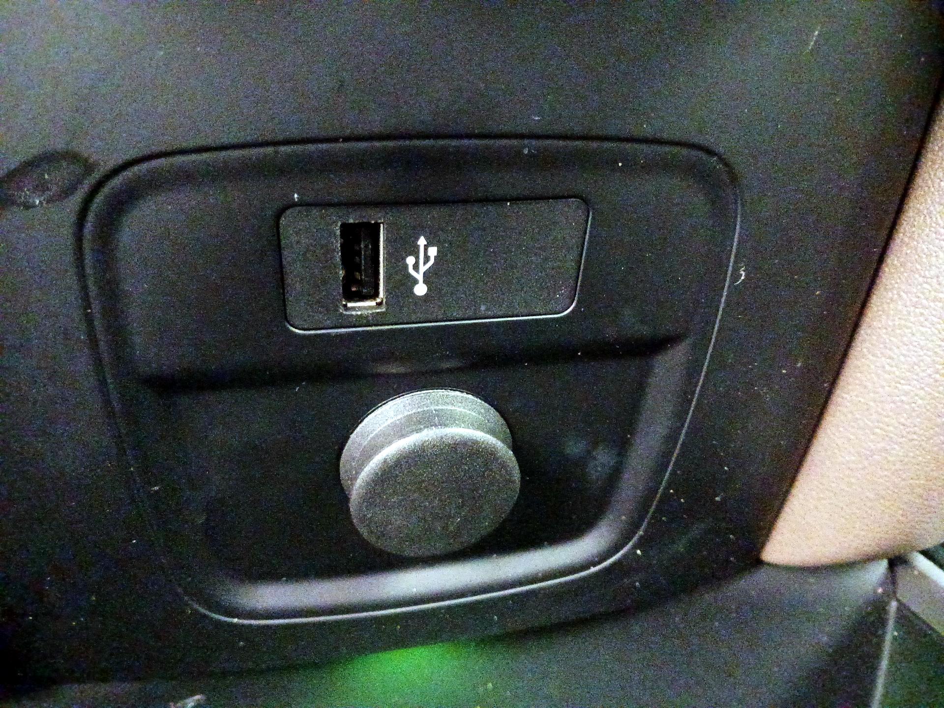 Thumbnail: 2020 MINI Cooper Countryman - 19