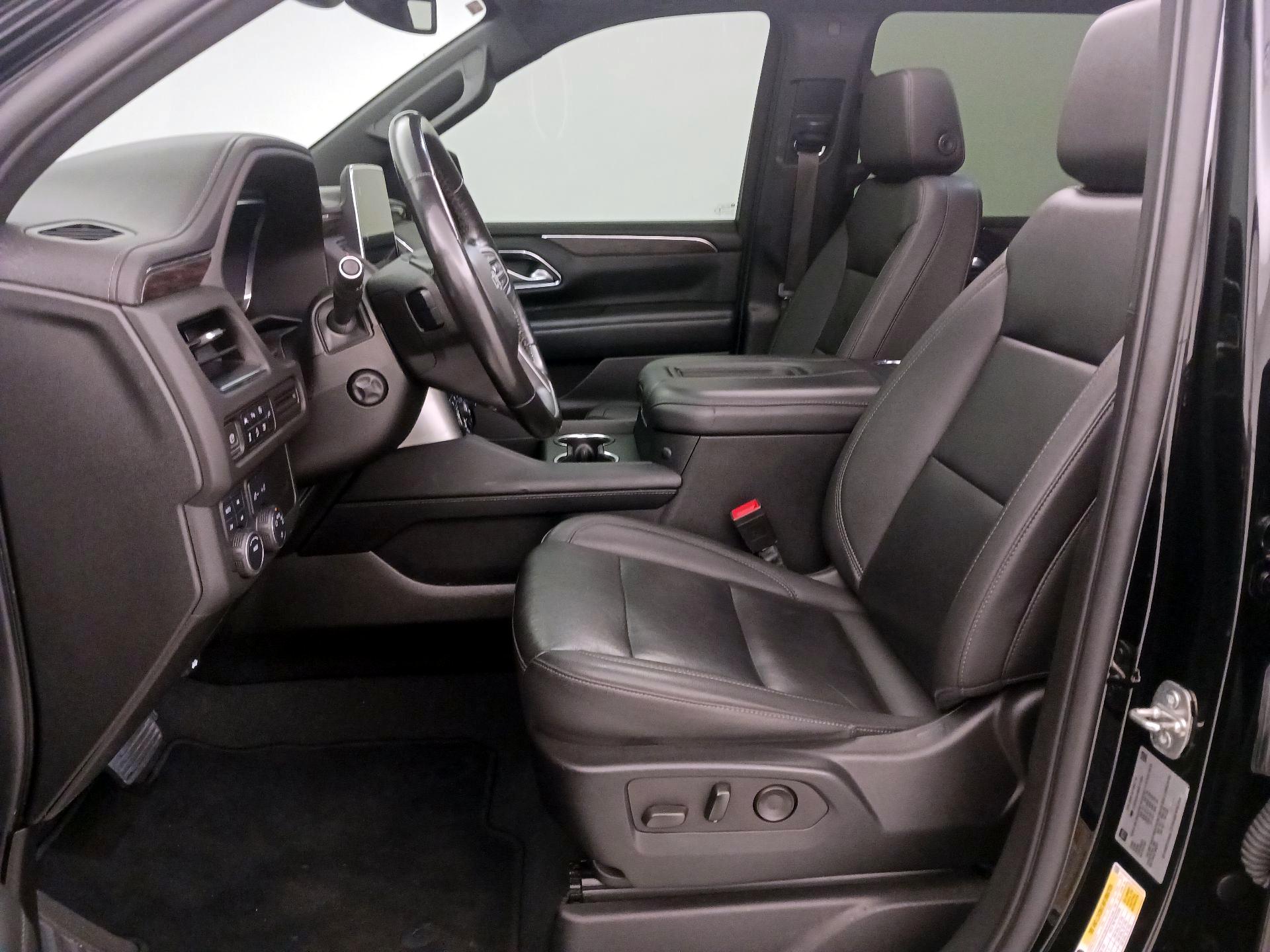 Thumbnail: 2022 Chevrolet Suburban - 11