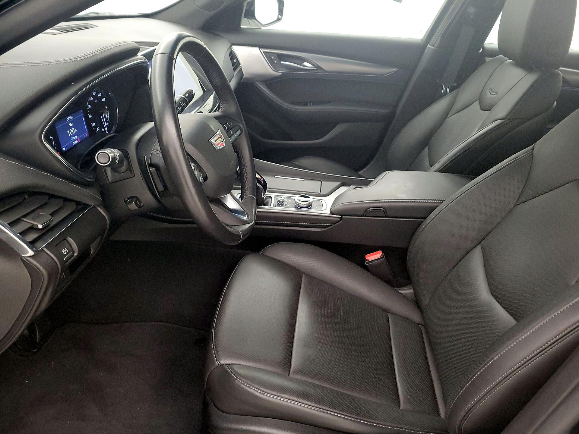 Thumbnail: 2023 Cadillac CT5 - 11