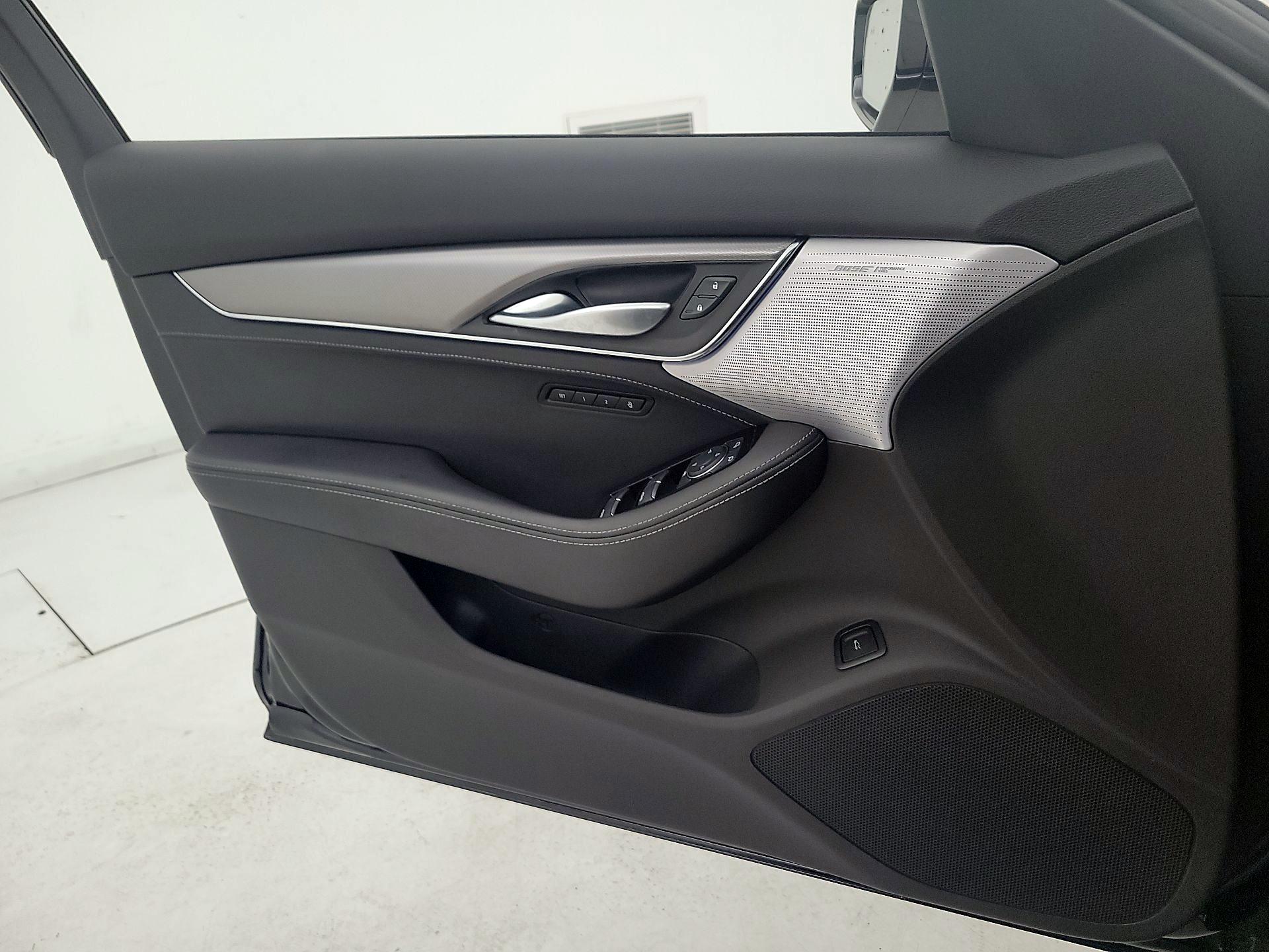 Thumbnail: 2023 Cadillac CT5 - 12