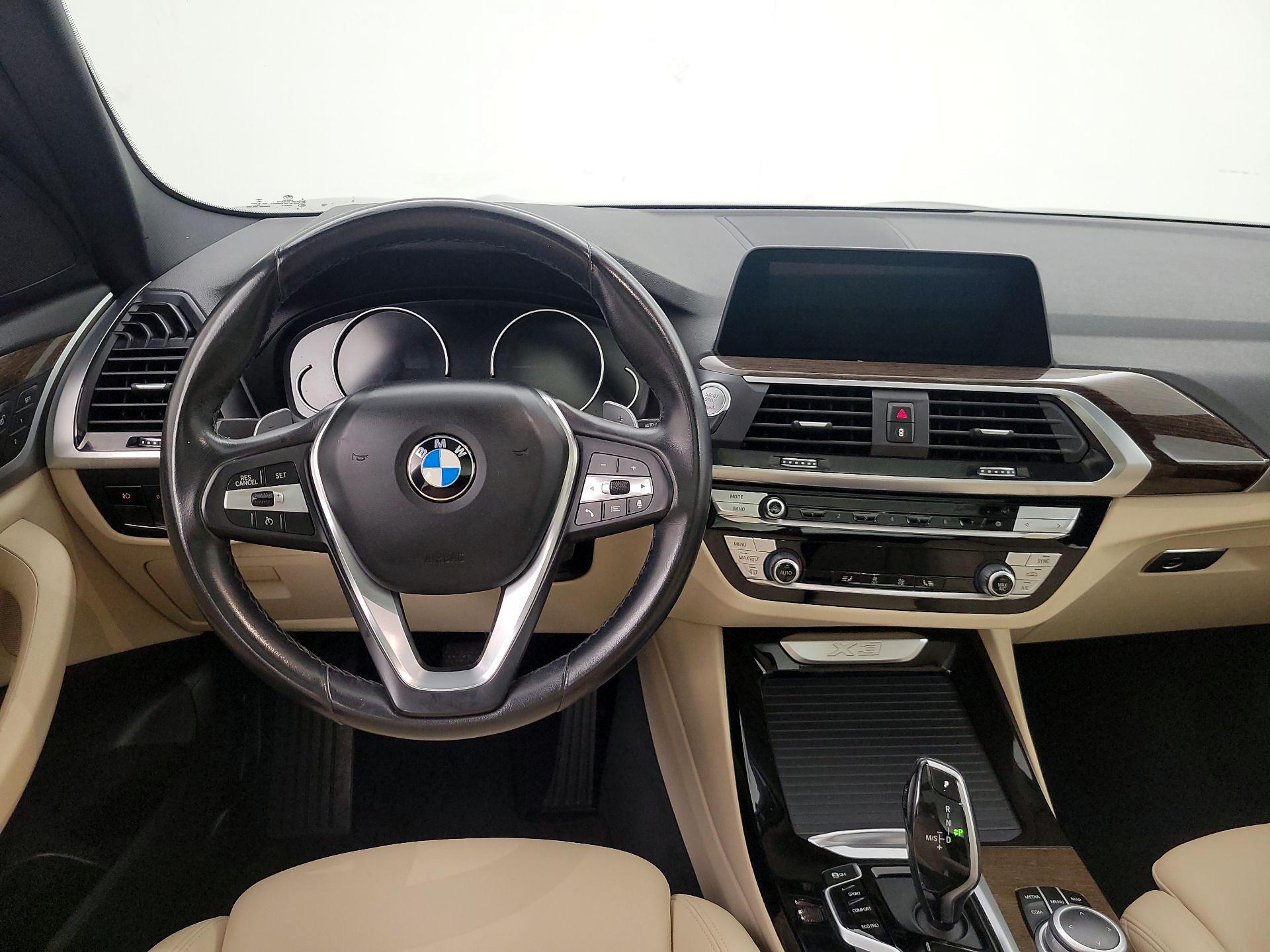 Thumbnail: 2020 BMW X3 - 10