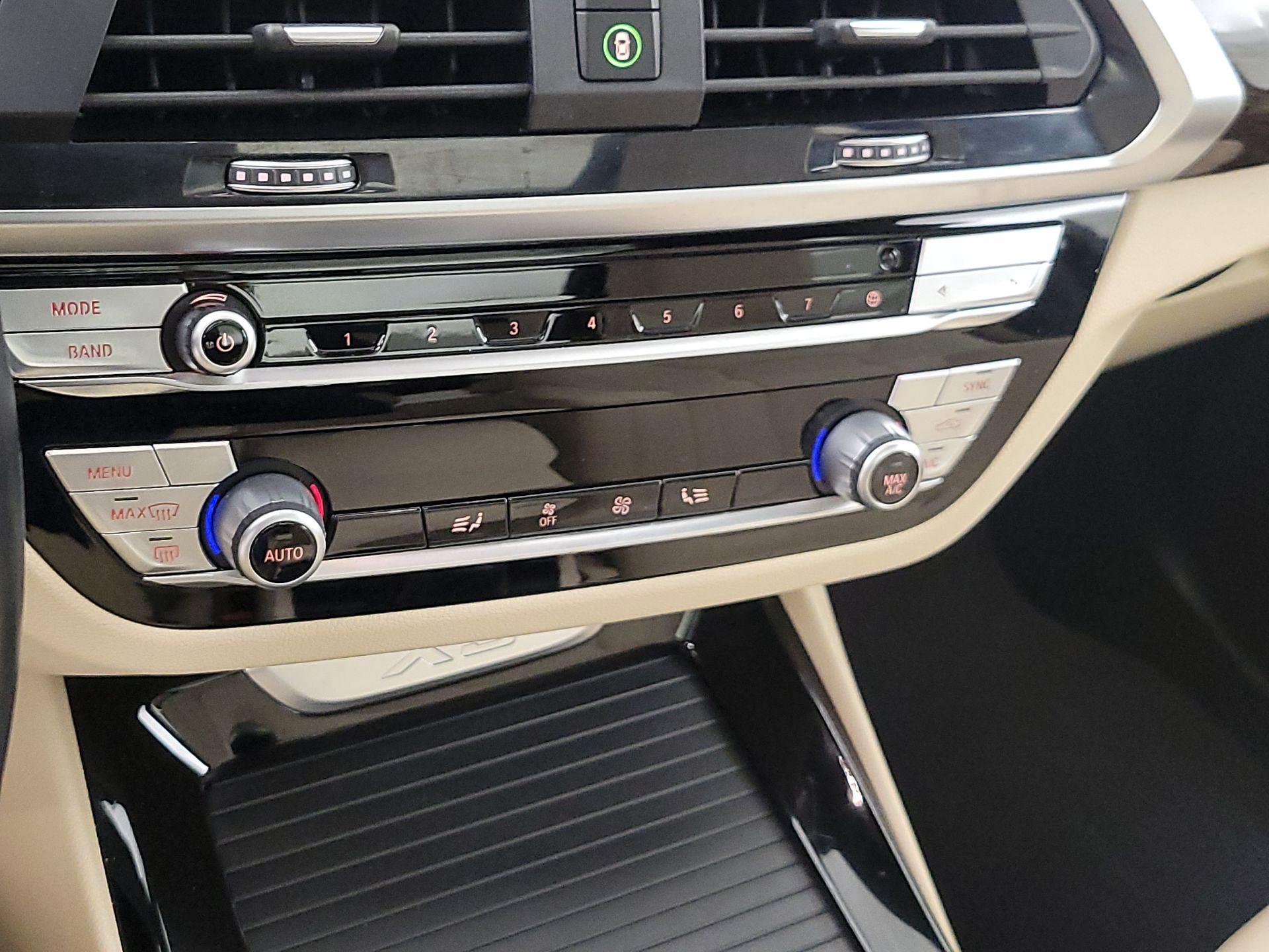 Thumbnail: 2020 BMW X3 - 17