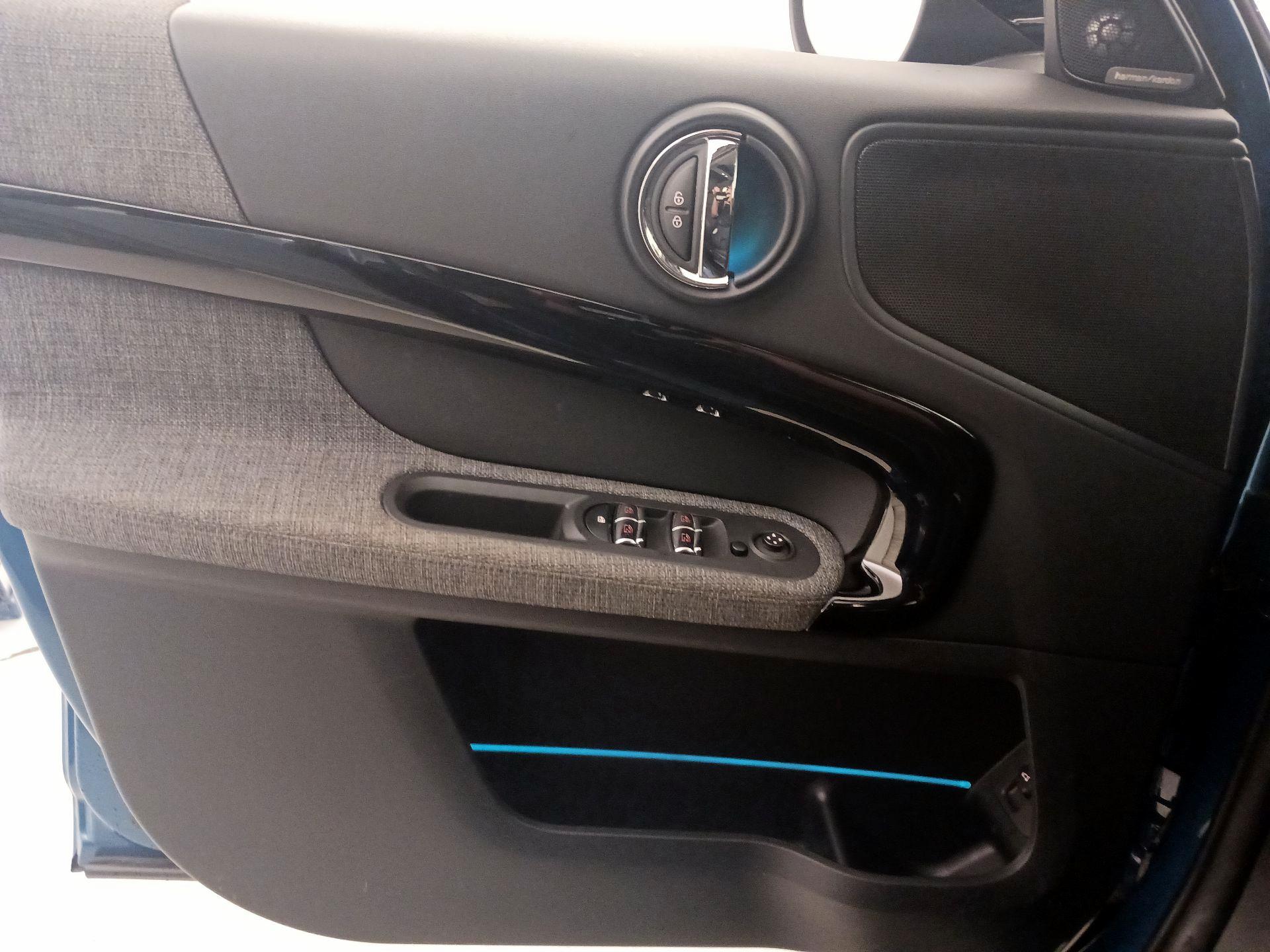 Thumbnail: 2020 MINI Cooper Countryman - 12