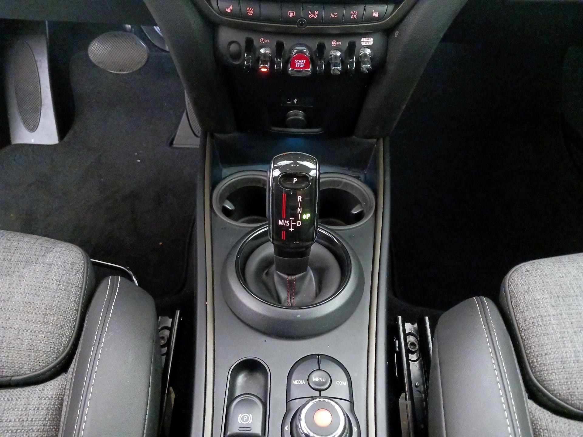 Thumbnail: 2020 MINI Cooper Countryman - 17