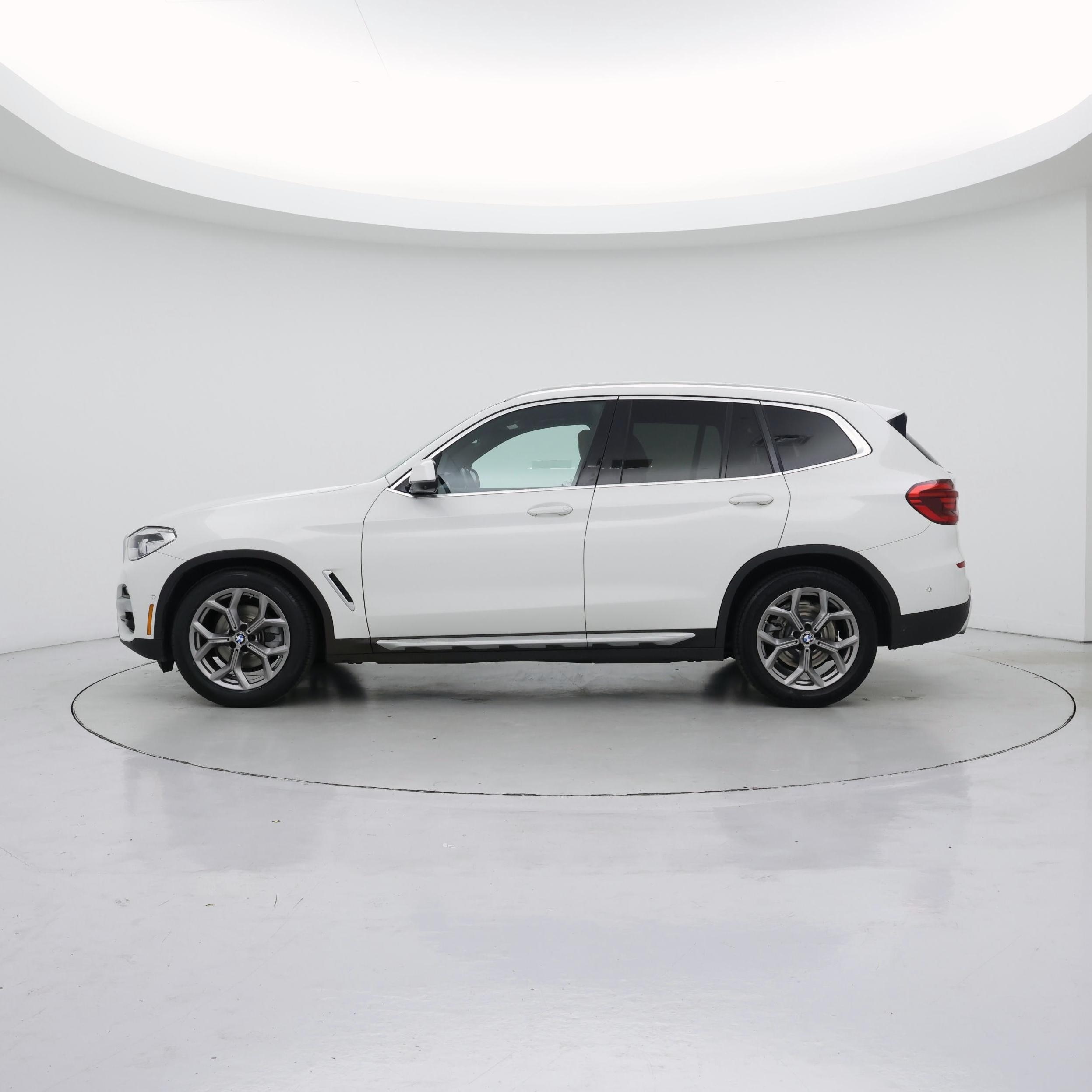 Thumbnail: 2021 BMW X3 - 3