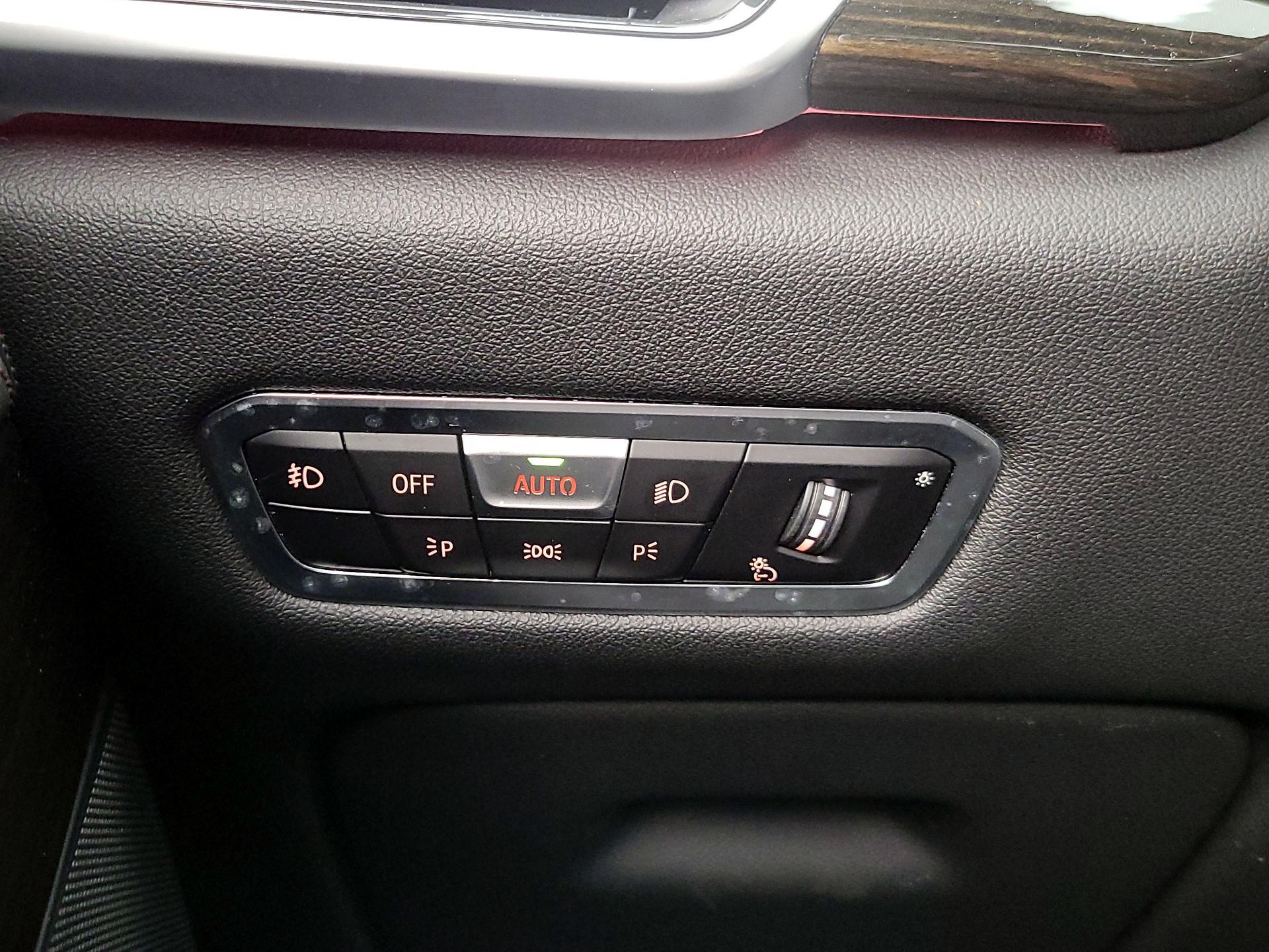 Thumbnail: 2021 BMW X5 - 13