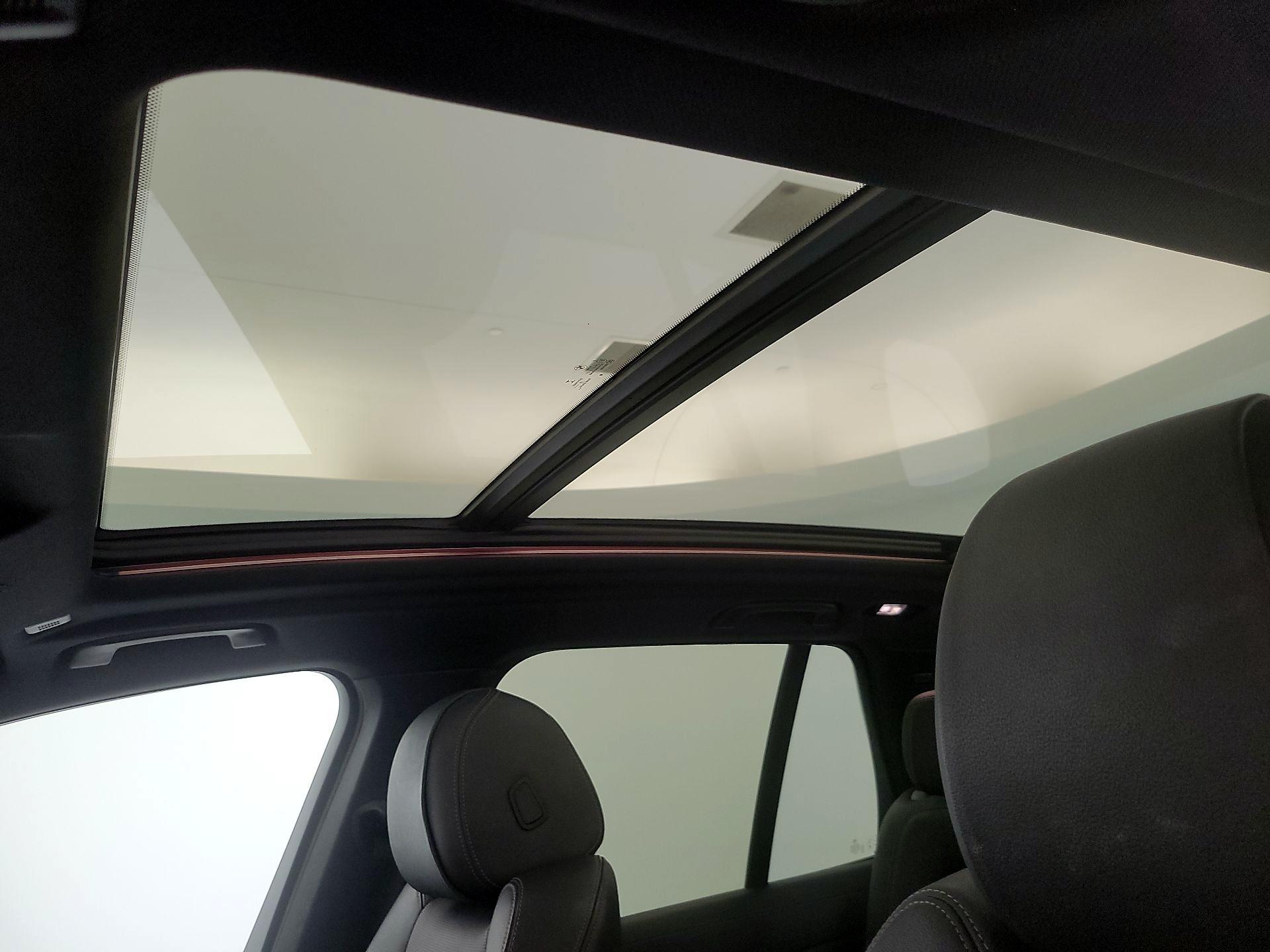 Thumbnail: 2021 BMW X5 - 20