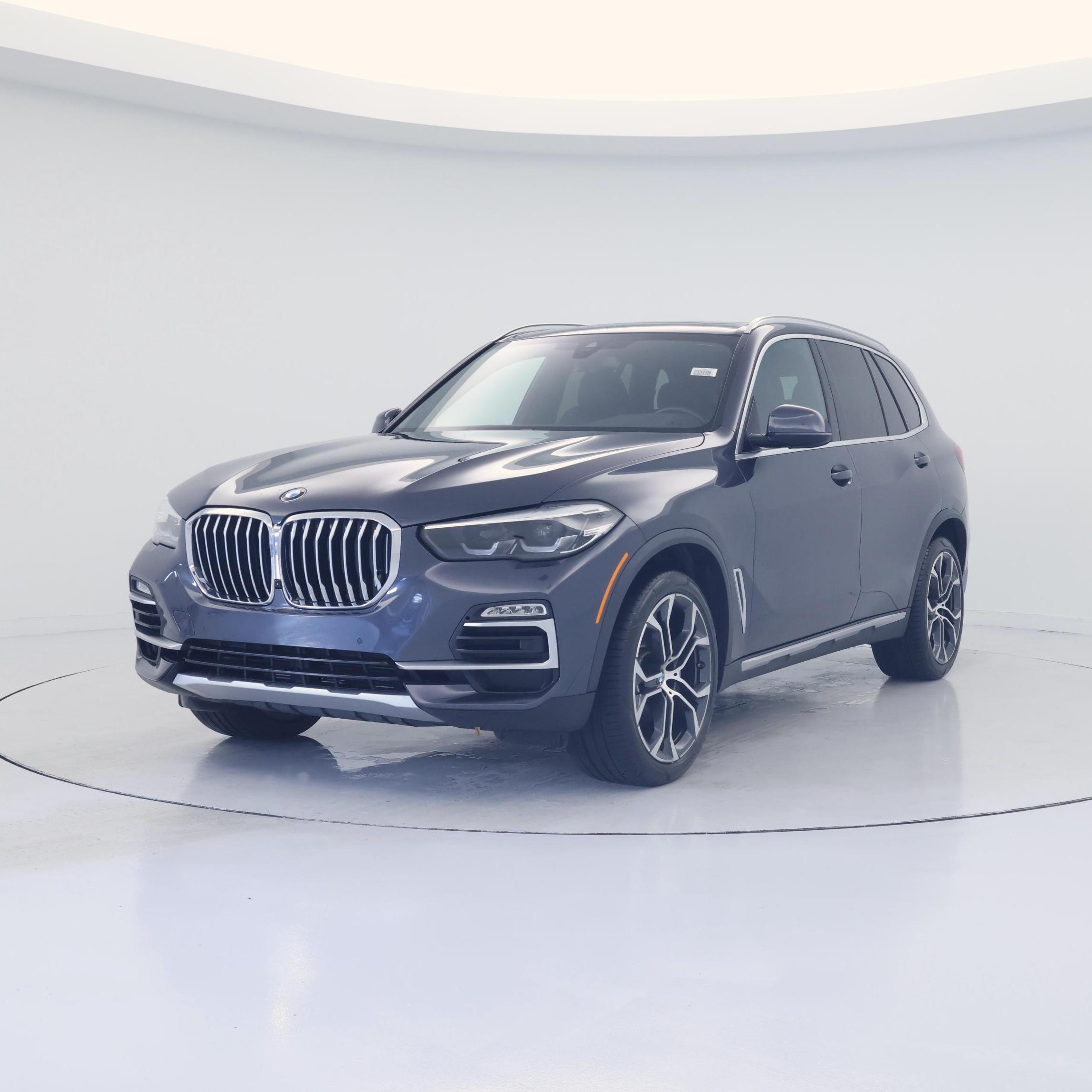 Thumbnail: 2021 BMW X5 - 4