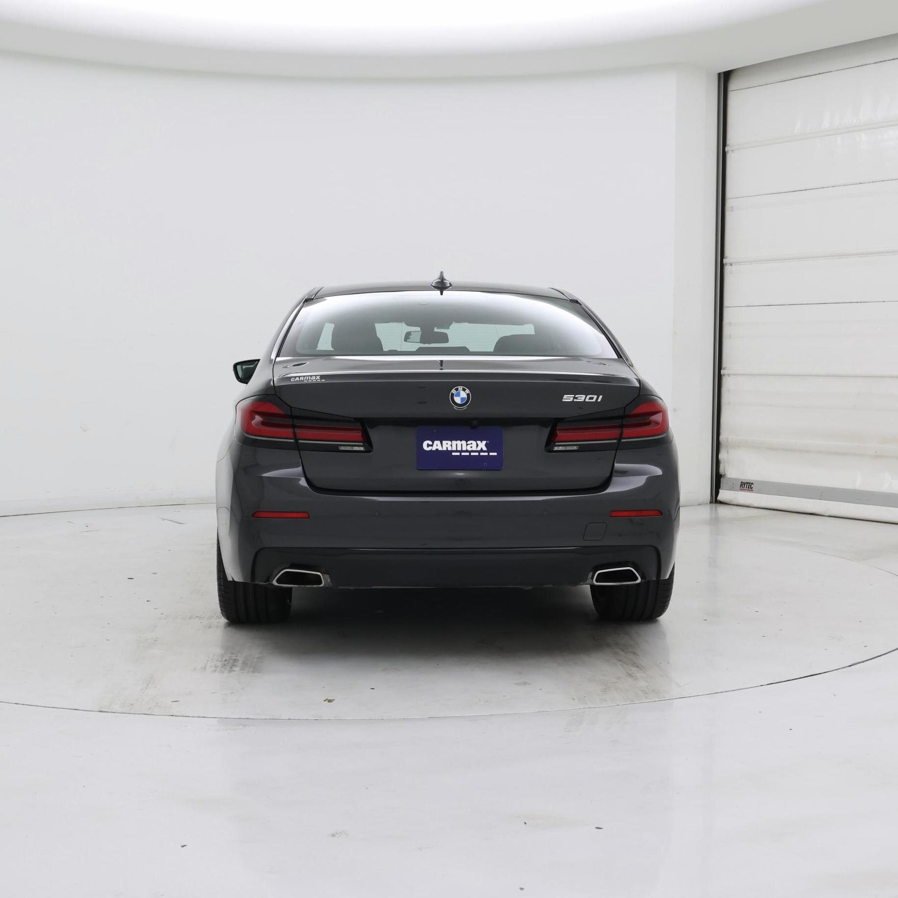 Thumbnail: 2023 BMW 5 Series - 6