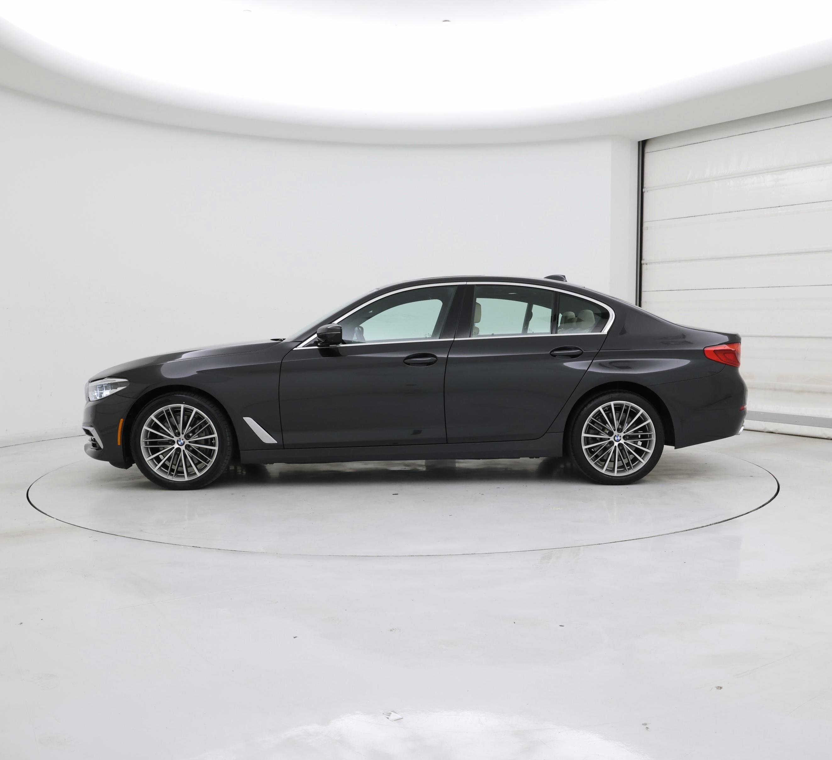 Thumbnail: 2020 BMW 5 Series - 3