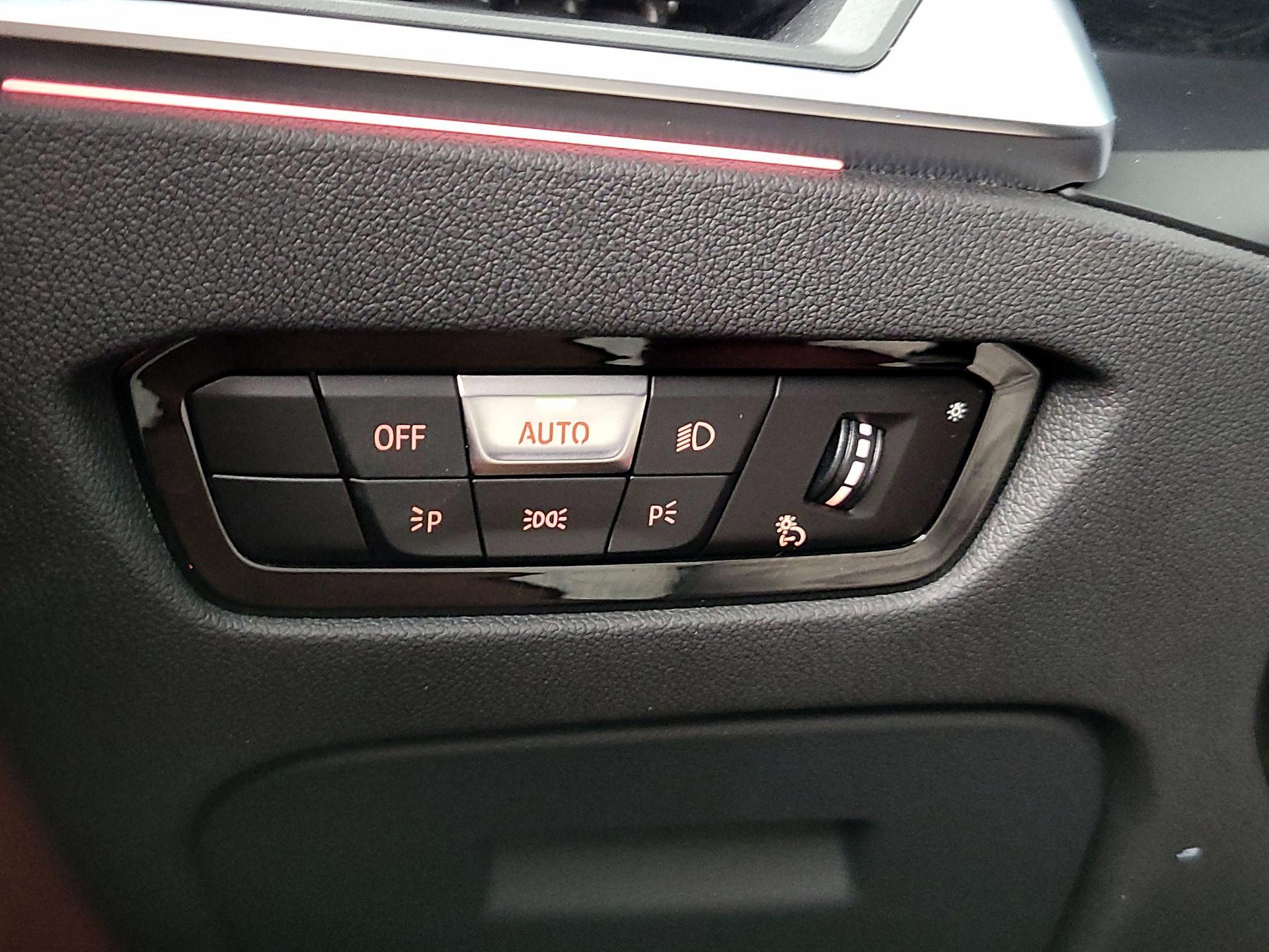 Thumbnail: 2022 BMW 4 Series - 13