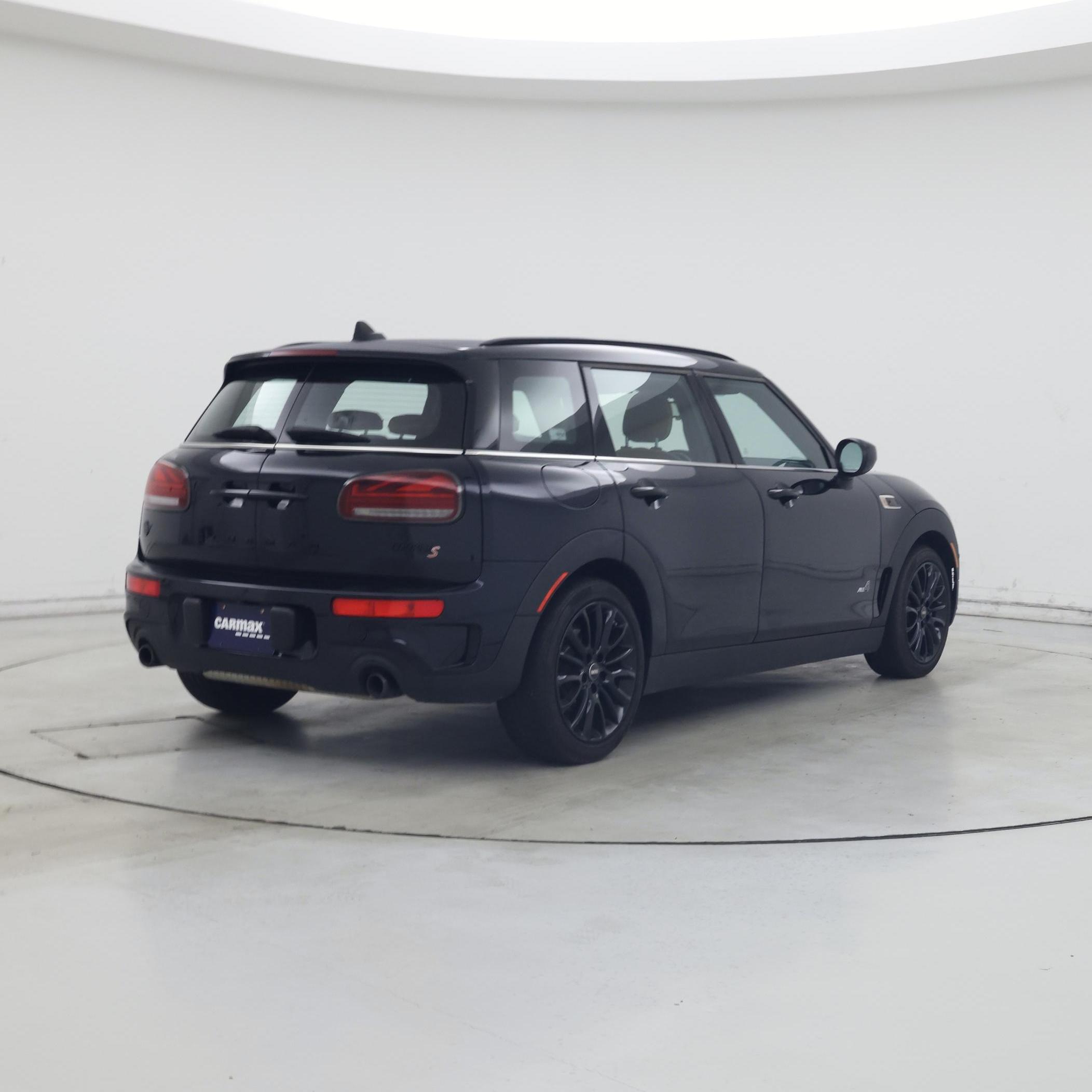 Thumbnail: 2022 MINI Cooper Clubman - 8