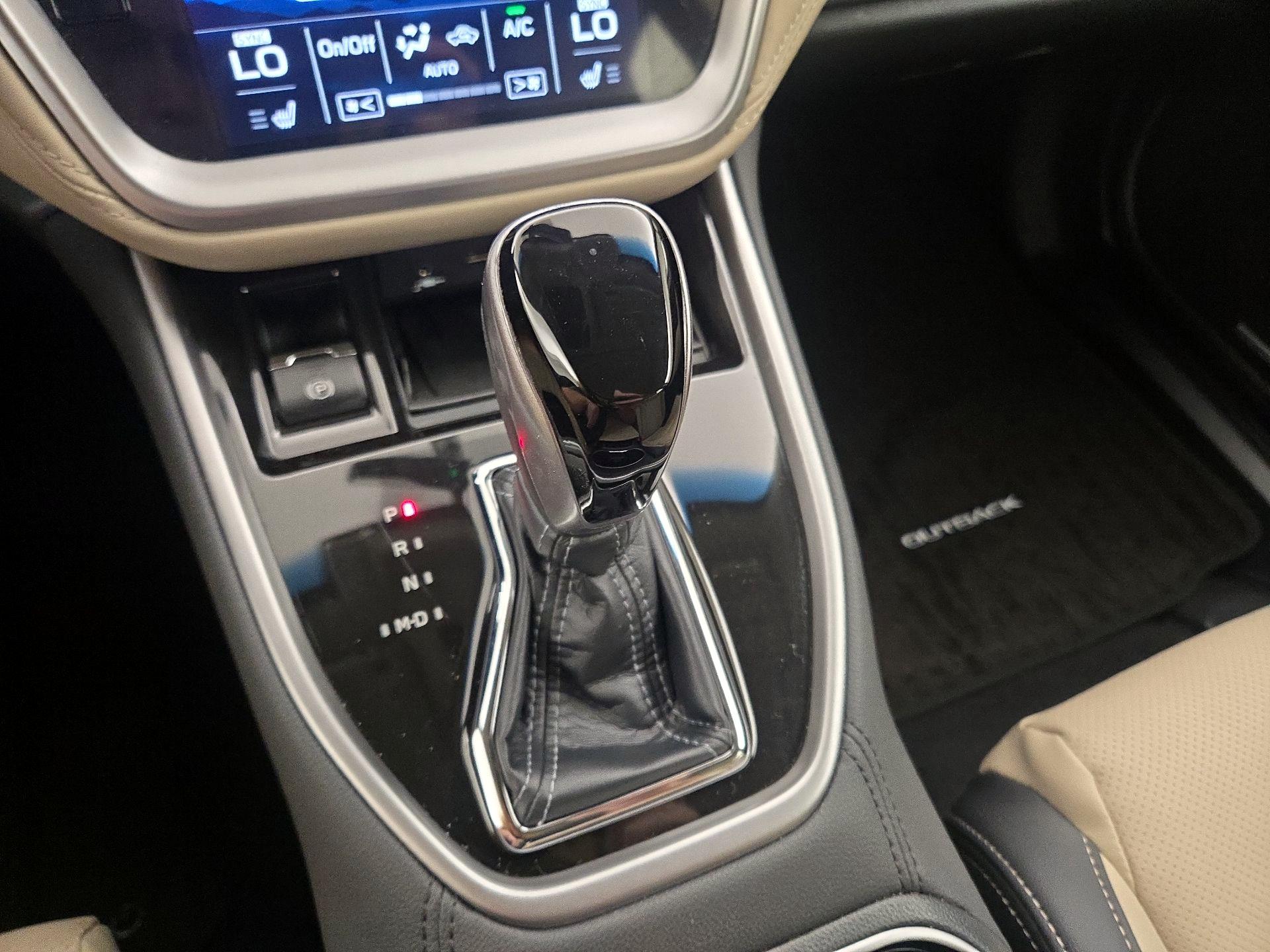 Thumbnail: 2022 Subaru Outback - 18