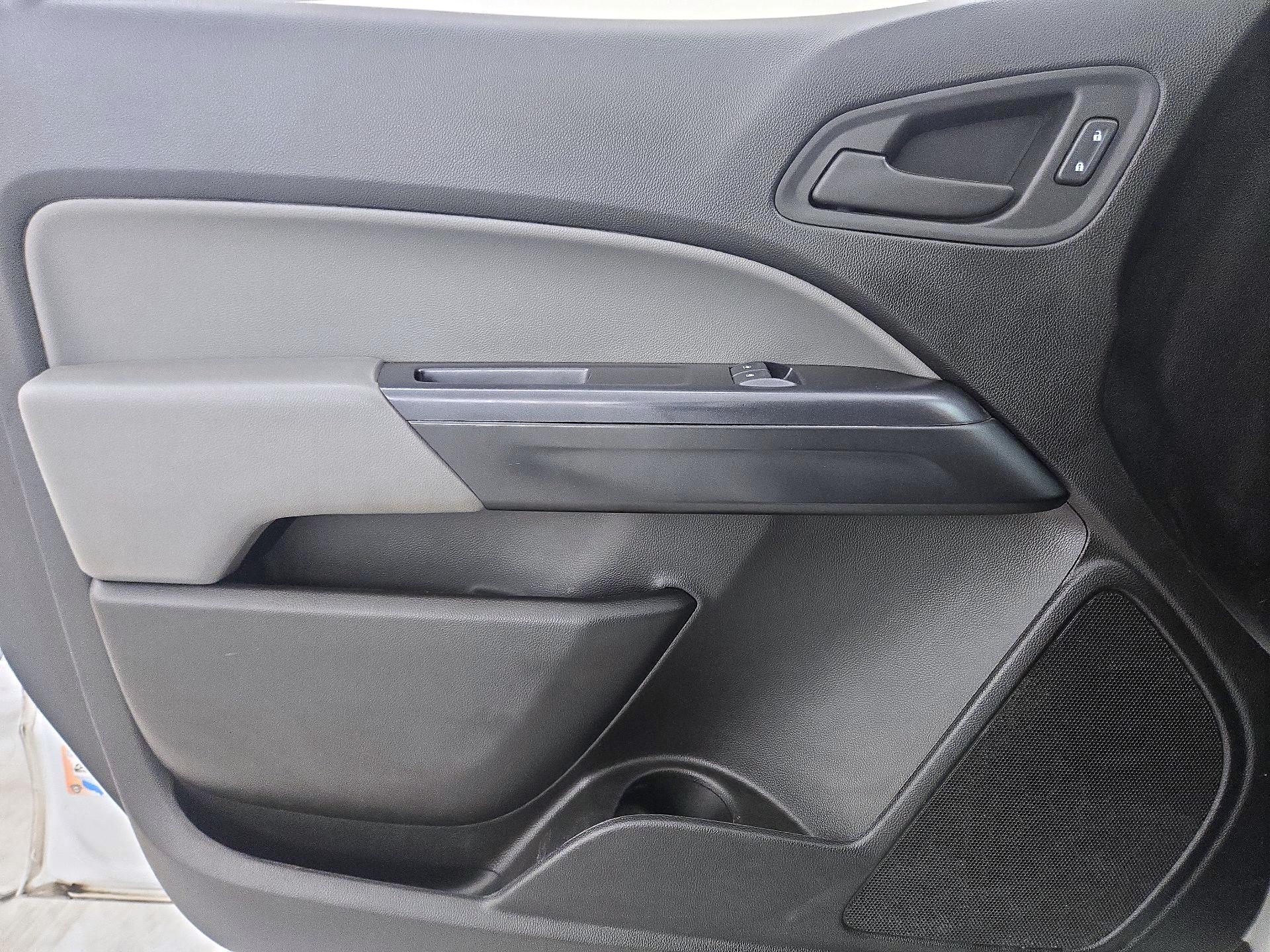 Thumbnail: 2020 Chevrolet Colorado - 12