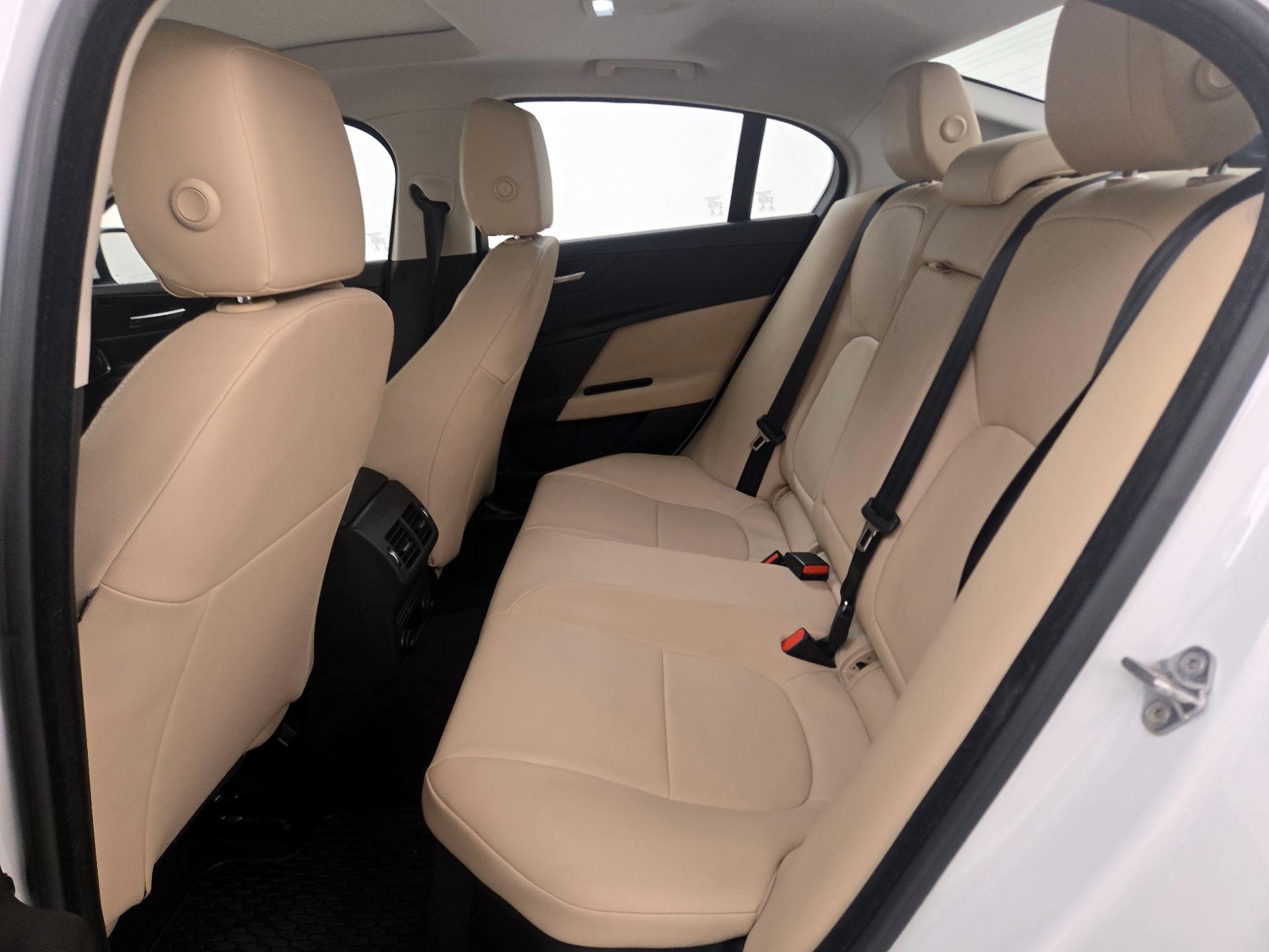 Thumbnail: 2018 Jaguar XE - 19