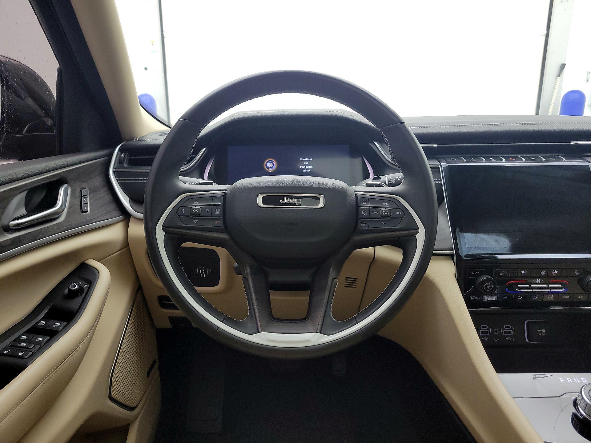 Thumbnail: 2022 Jeep Grand Cherokee L - 10