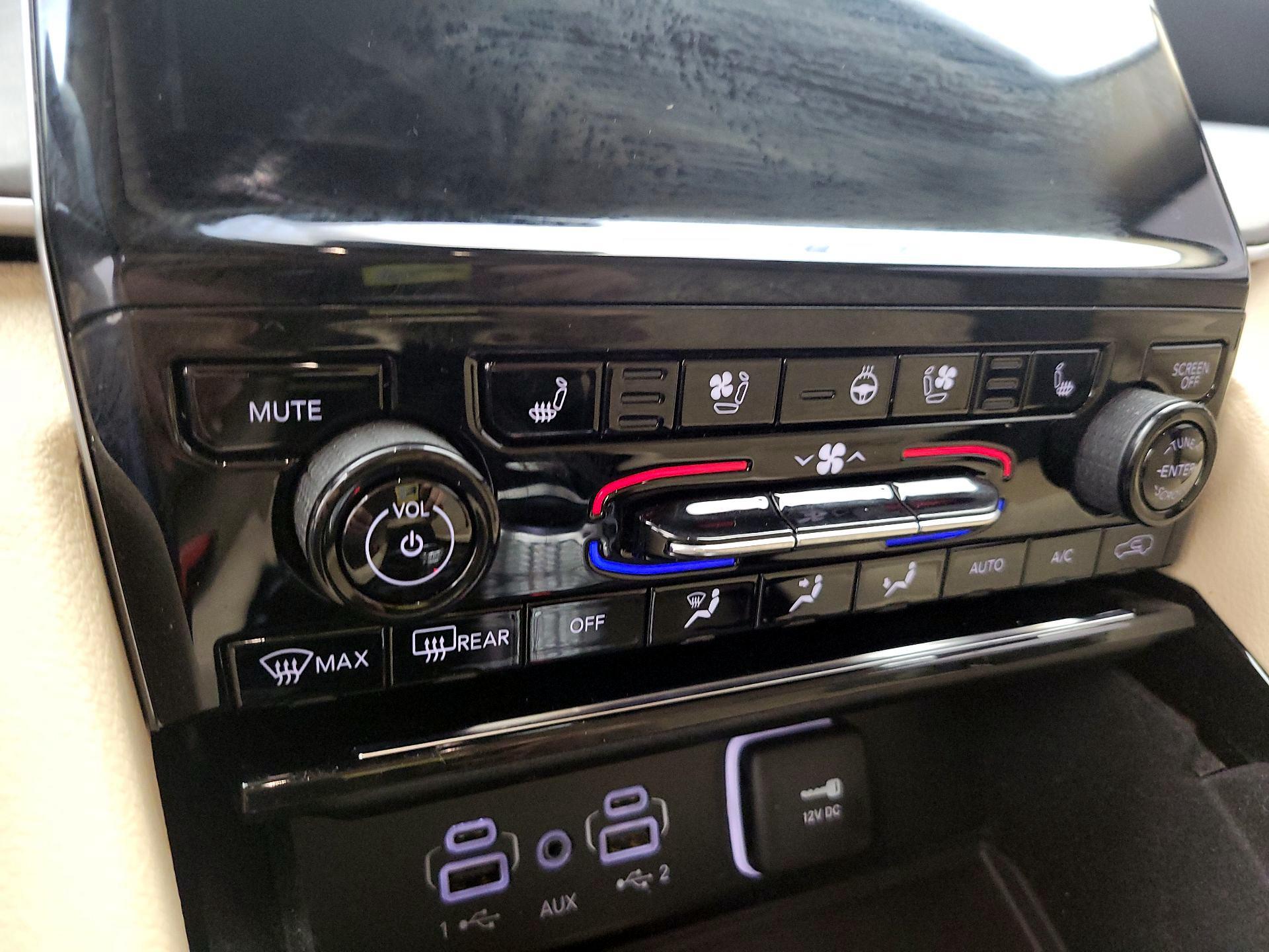 Thumbnail: 2022 Jeep Grand Cherokee L - 17