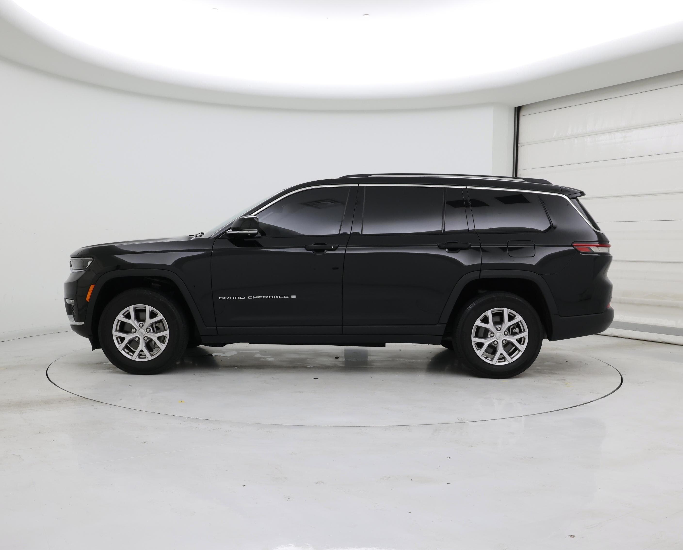 Thumbnail: 2022 Jeep Grand Cherokee L - 3