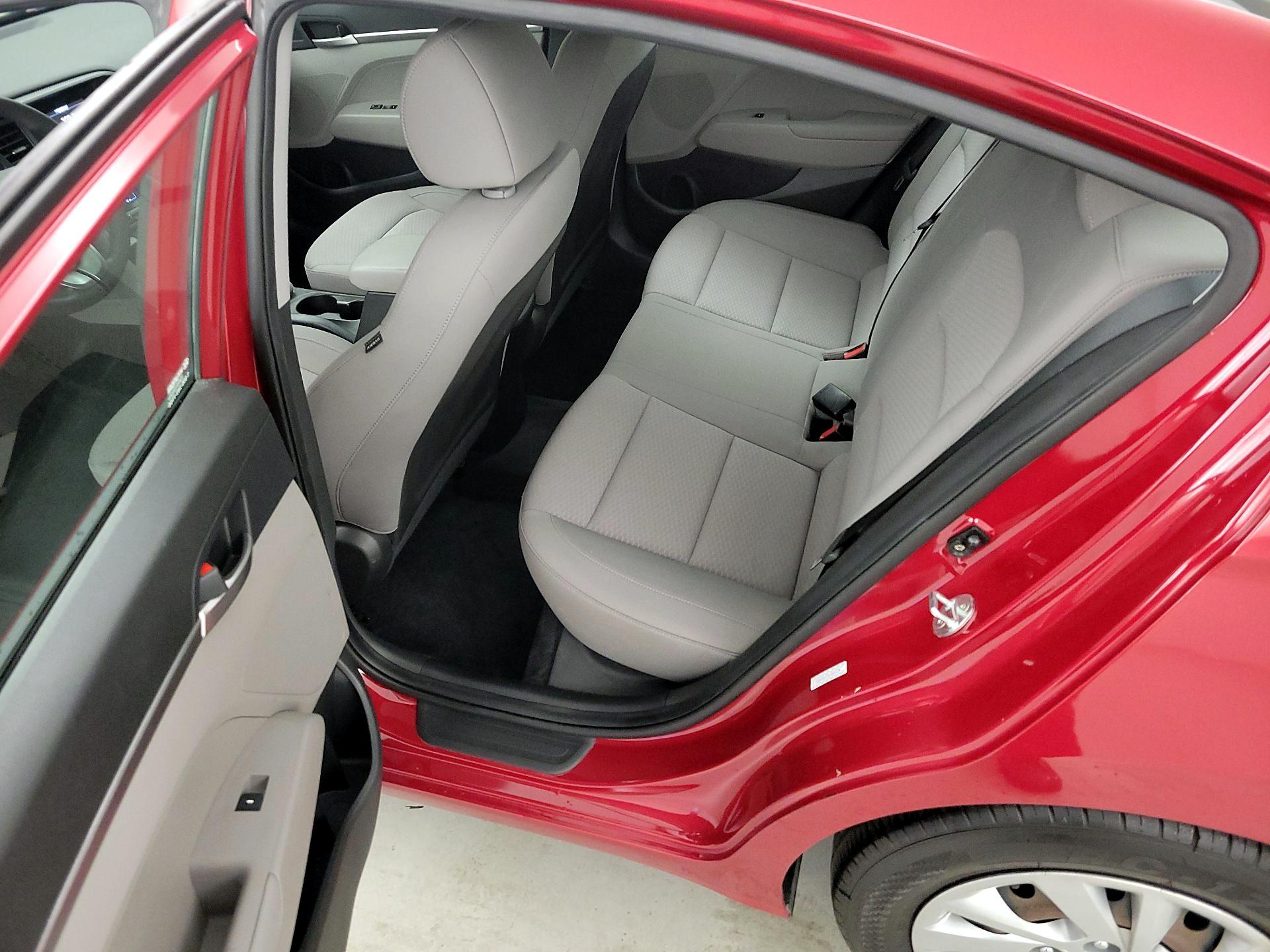 Thumbnail: 2020 Hyundai Elantra - 19