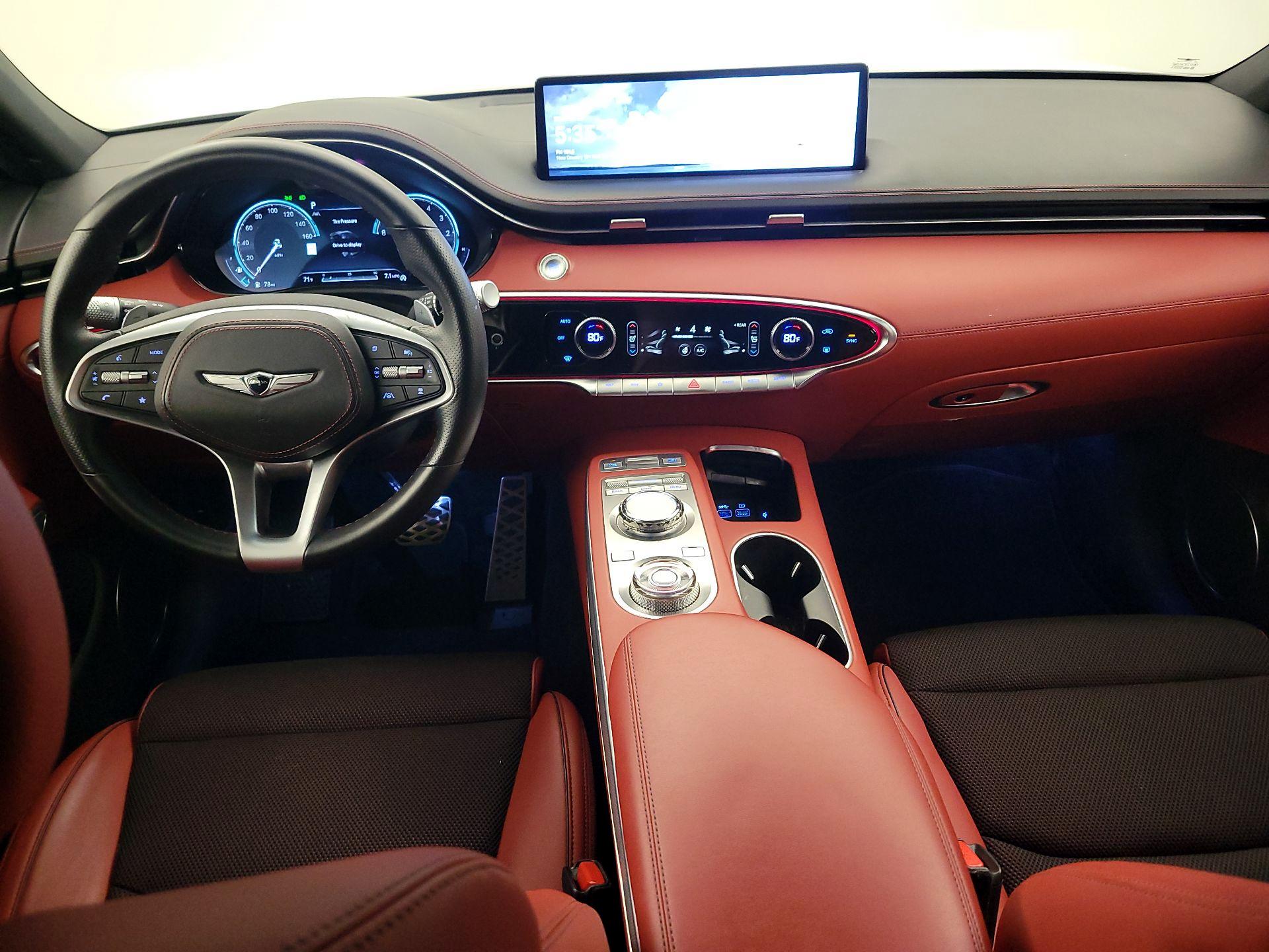 Thumbnail: 2023 Genesis GV70 - 9