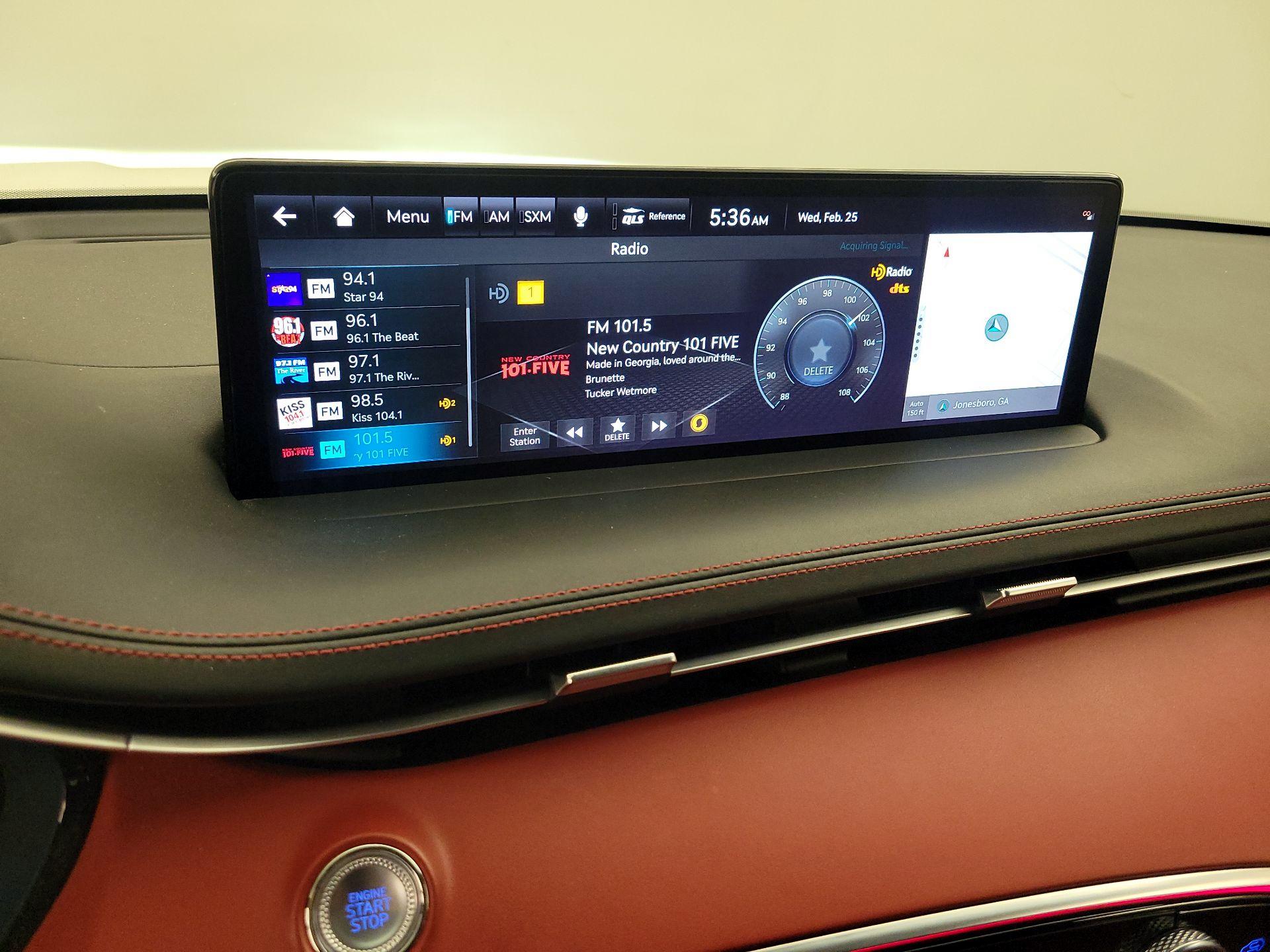 Thumbnail: 2023 Genesis GV70 - 16