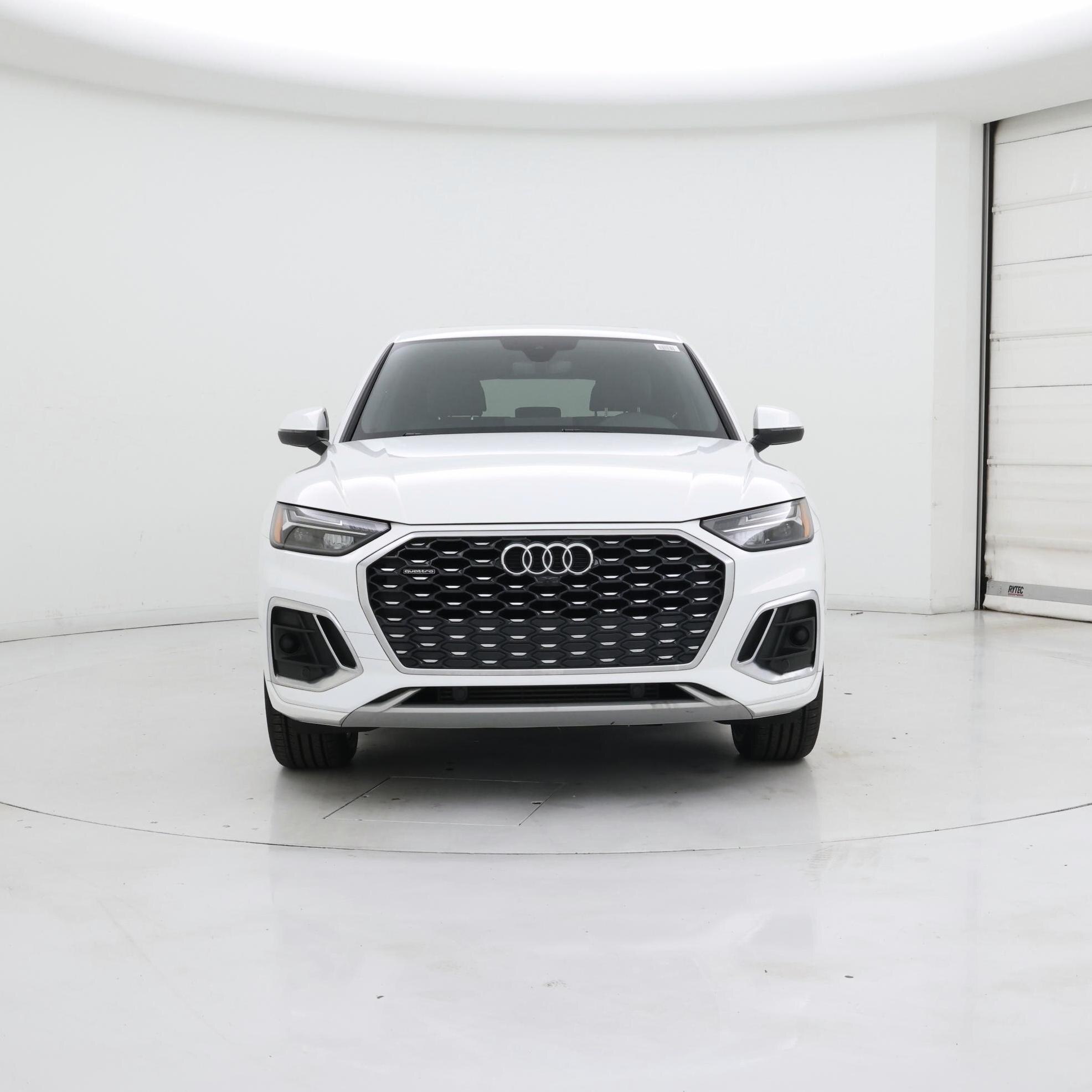 Thumbnail: 2021 Audi Q5 - 5