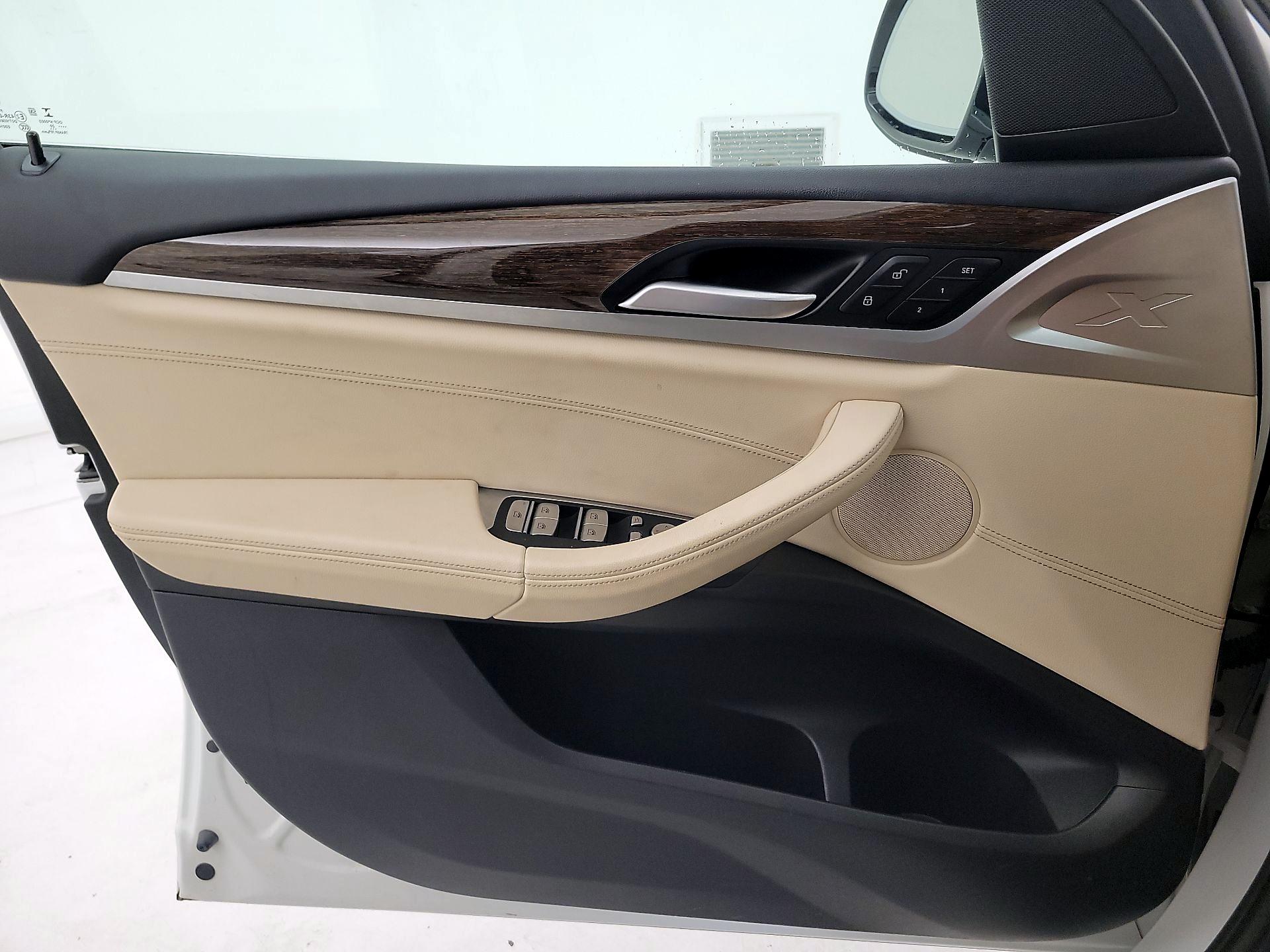 Thumbnail: 2020 BMW X3 - 10