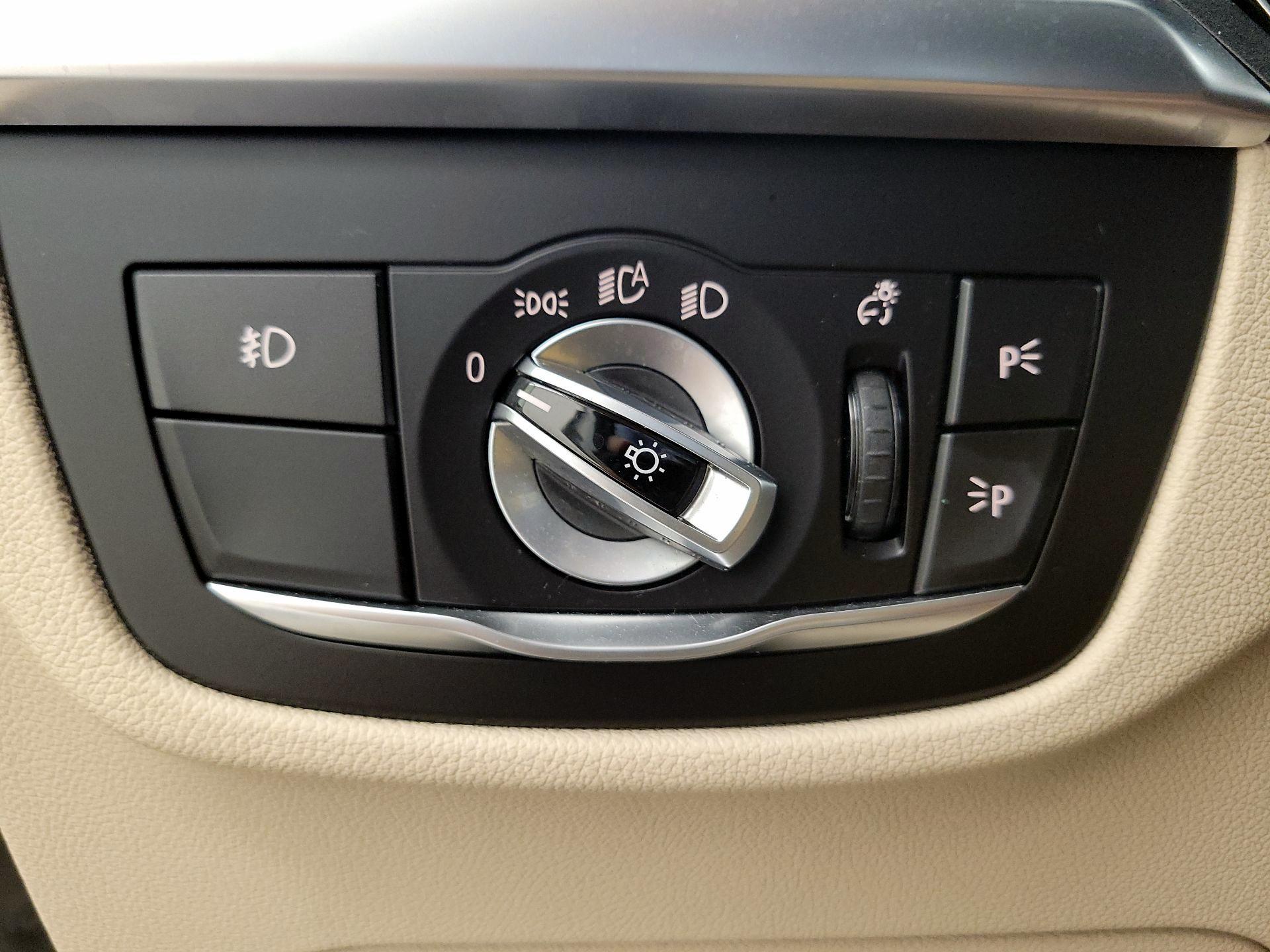 Thumbnail: 2020 BMW X3 - 11