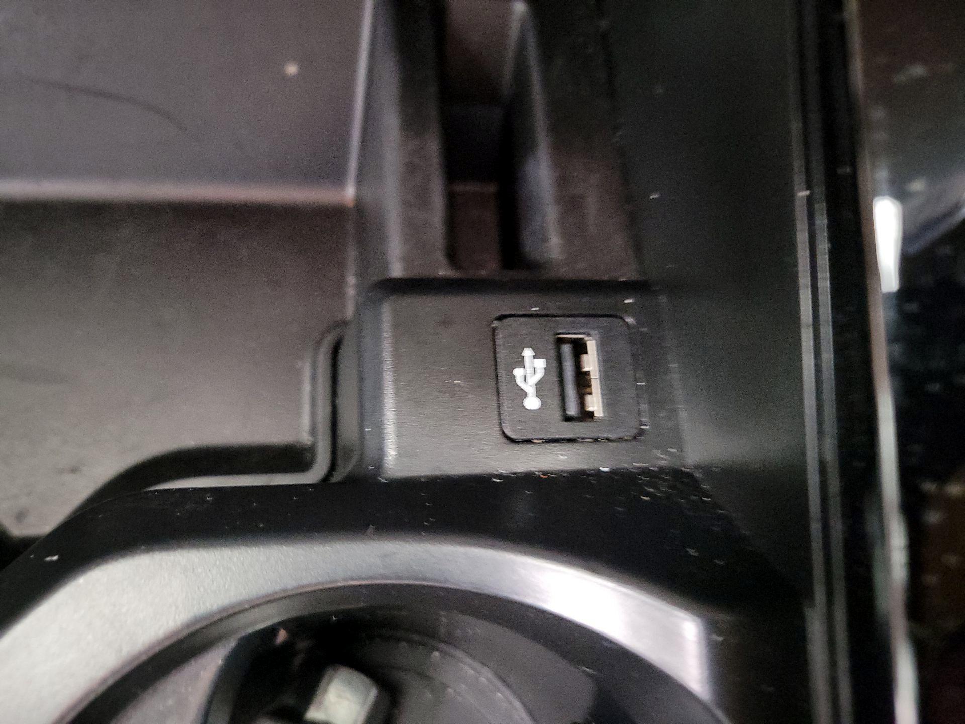 Thumbnail: 2020 BMW X3 - 17