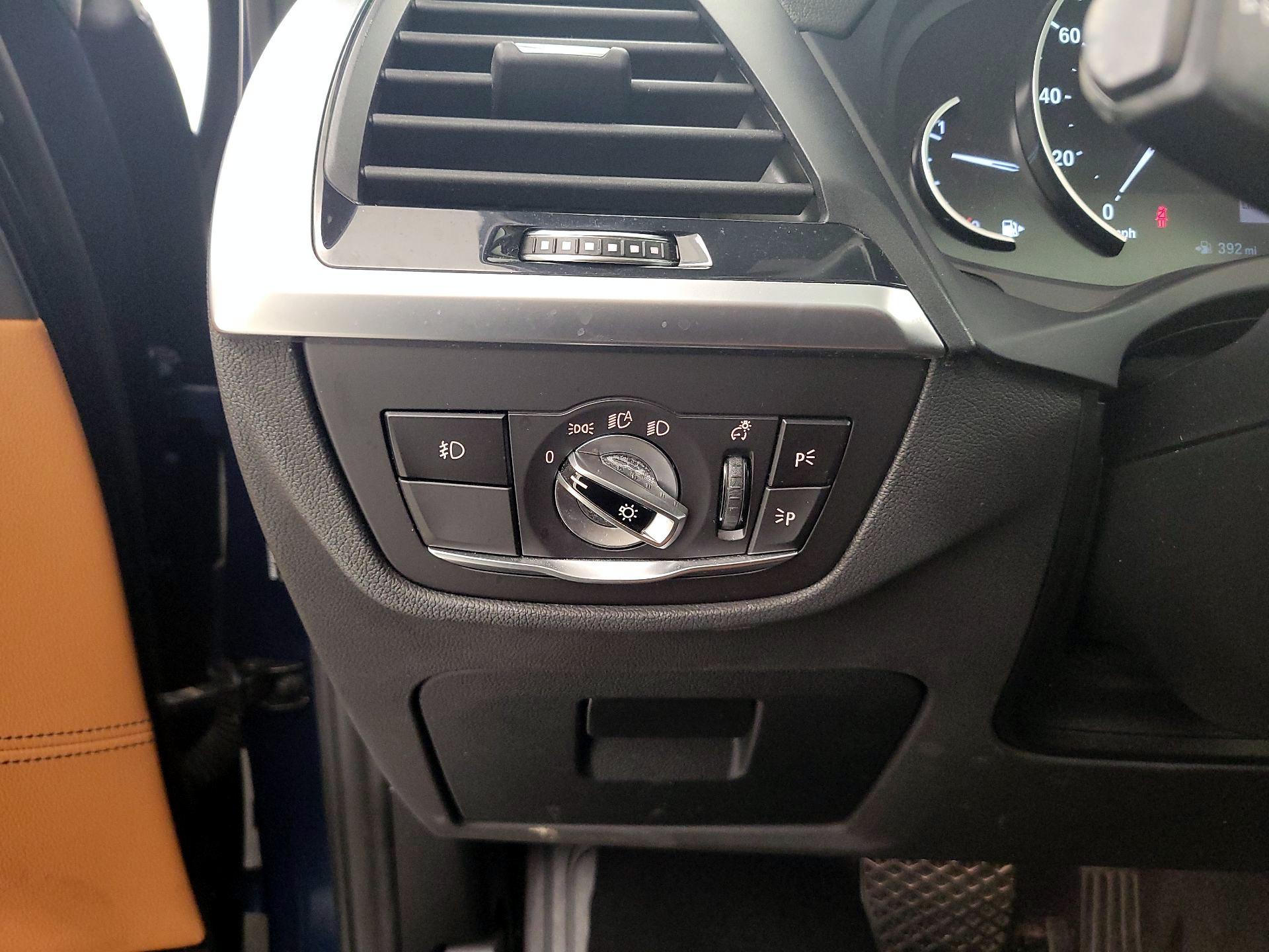 Thumbnail: 2020 BMW X3 - 13