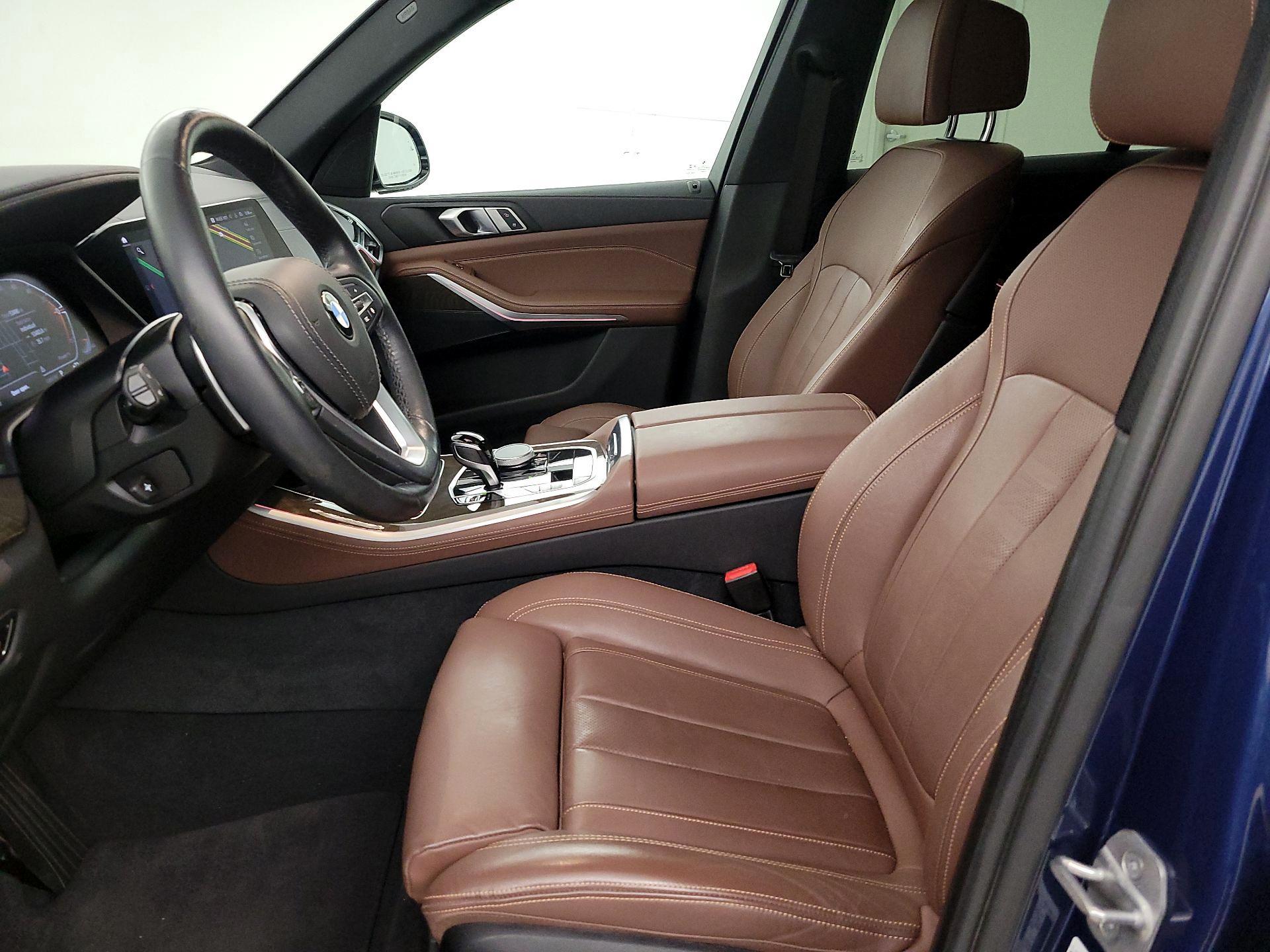 Thumbnail: 2022 BMW X5 - 11