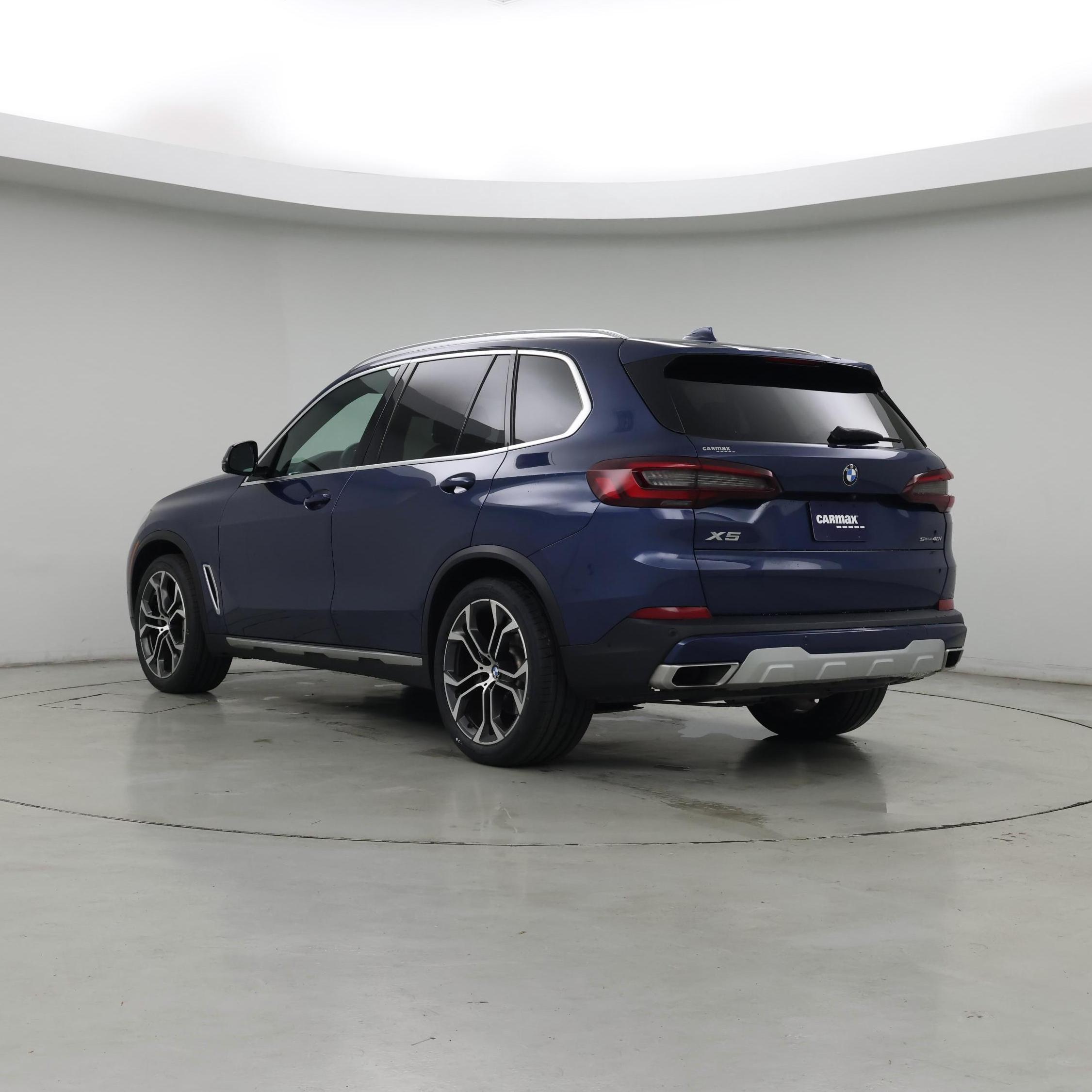 Thumbnail: 2022 BMW X5 - 2