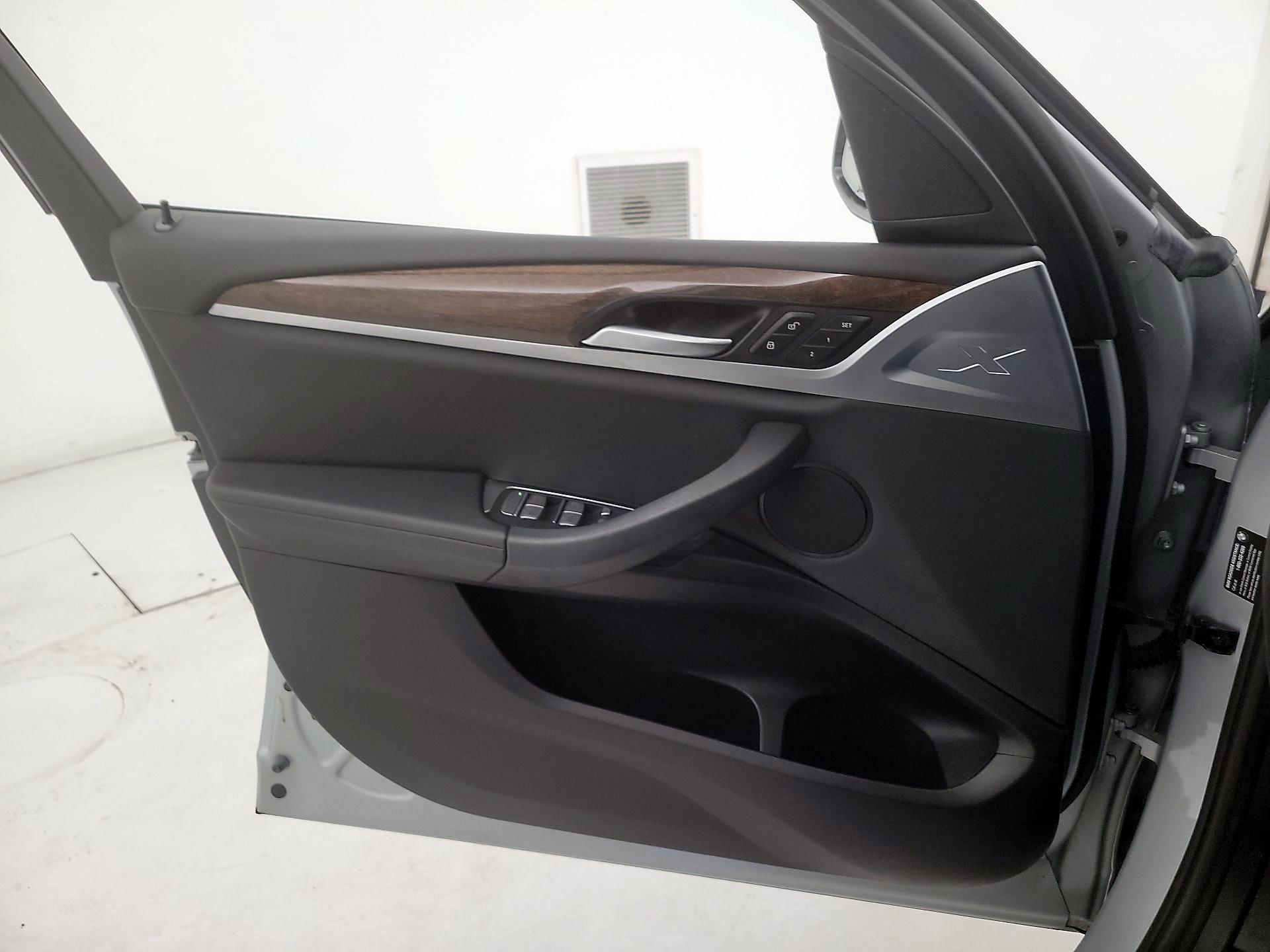 Thumbnail: 2020 BMW X3 - 12