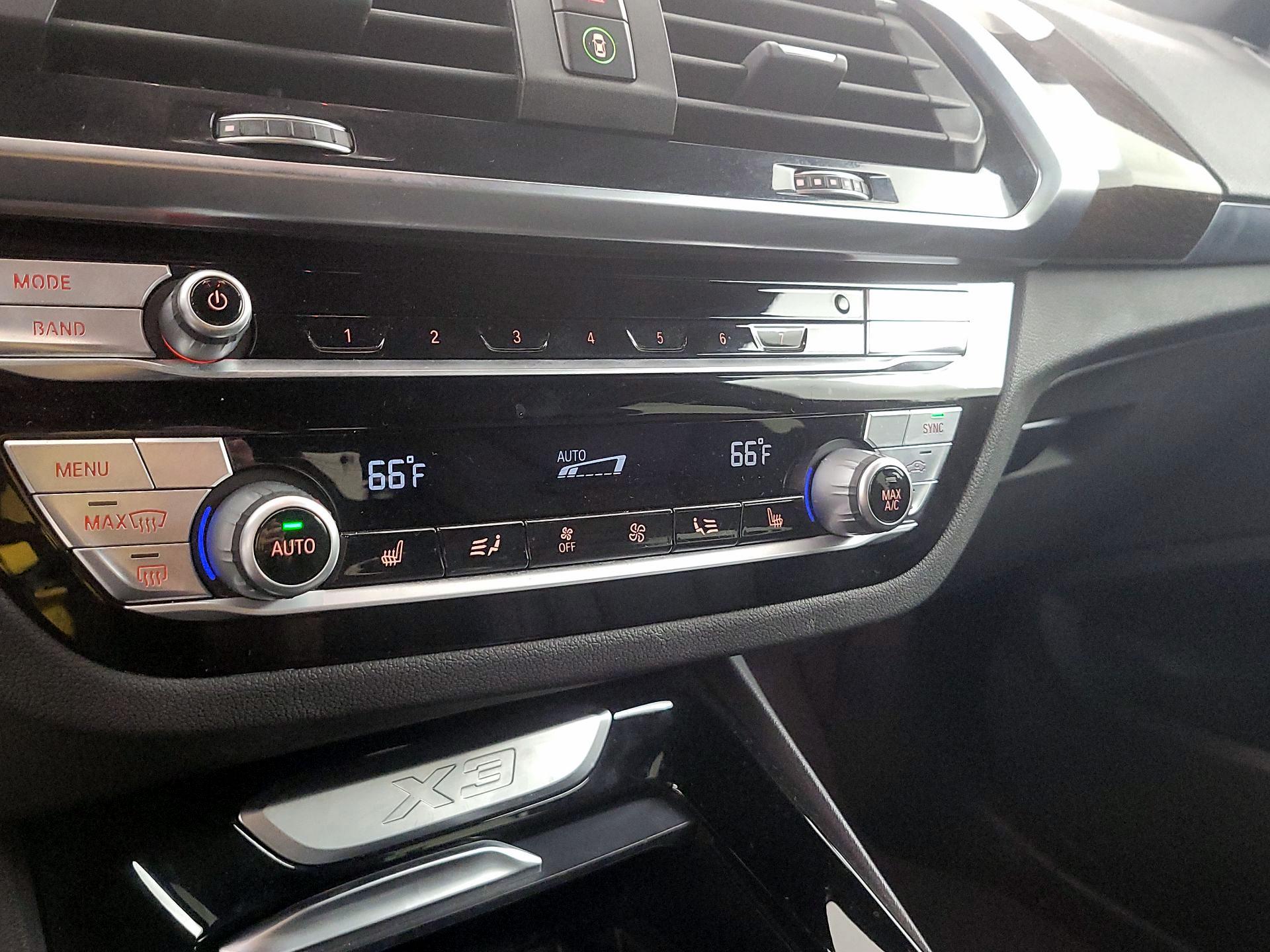 Thumbnail: 2020 BMW X3 - 17