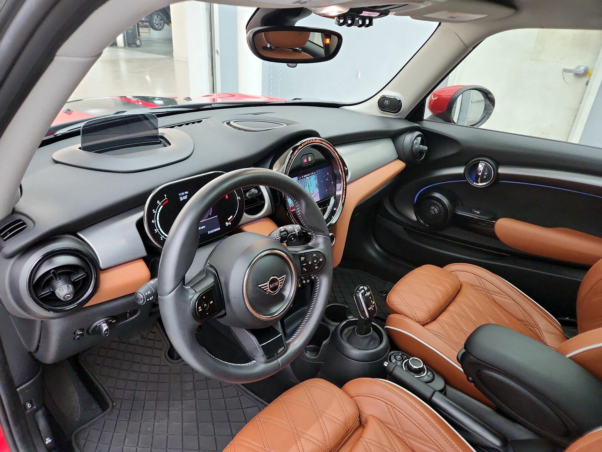 Thumbnail: 2023 MINI Cooper Hardtop - 9