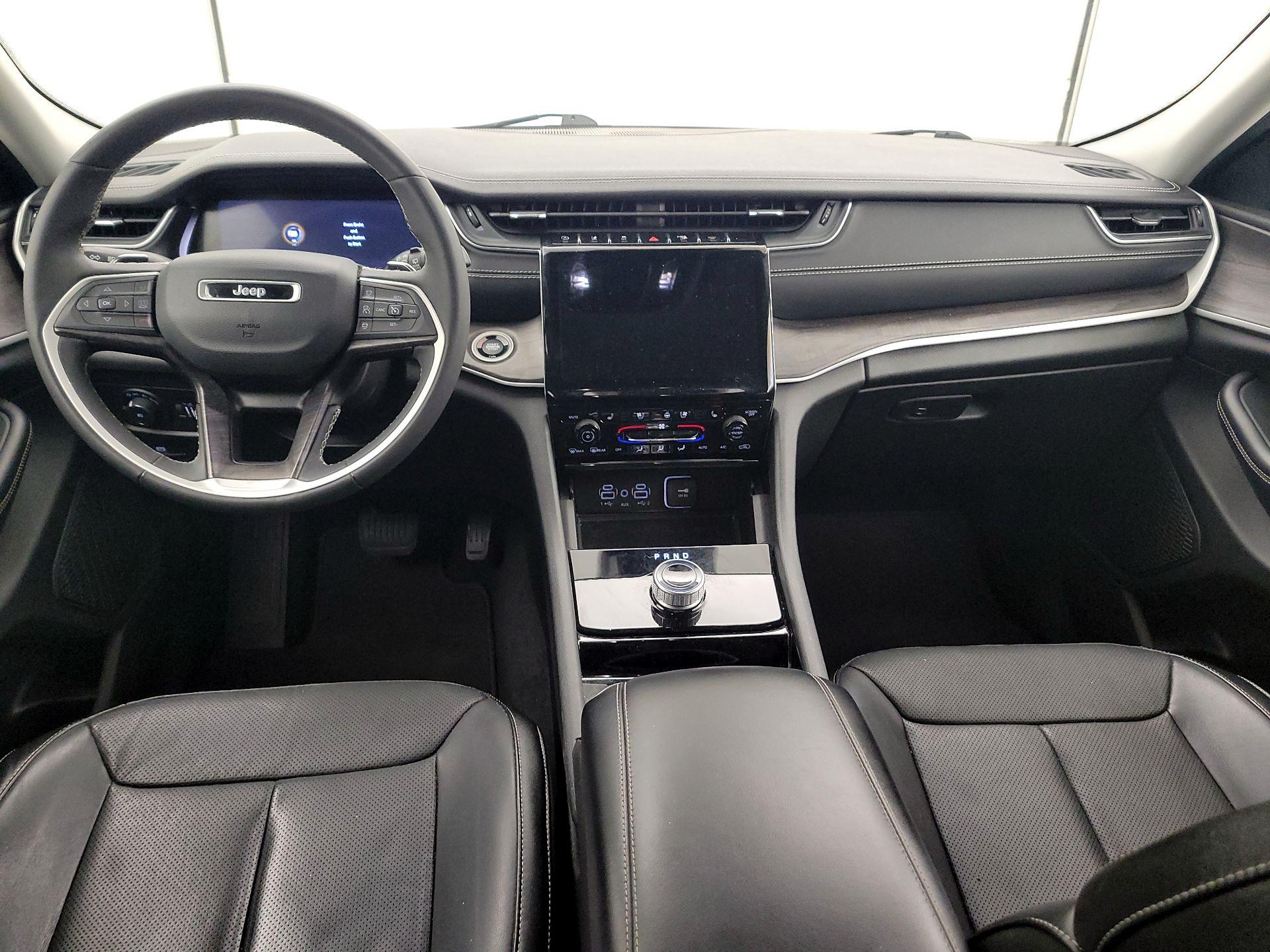 Thumbnail: 2023 Jeep Grand Cherokee L - 9