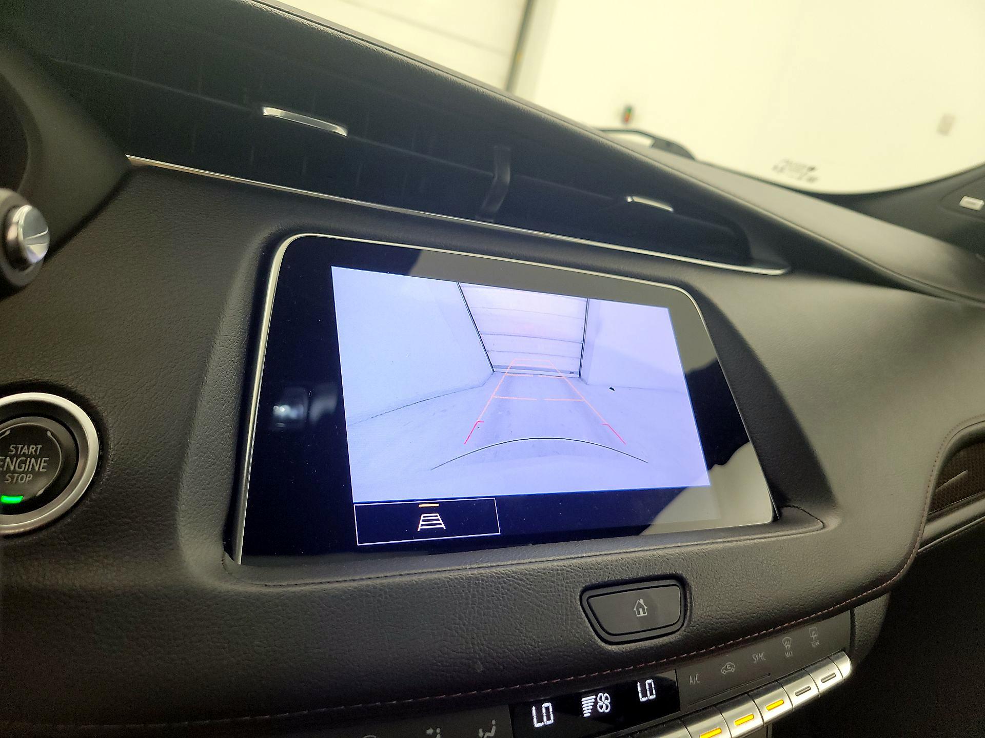 Thumbnail: 2023 Cadillac XT4 - 12