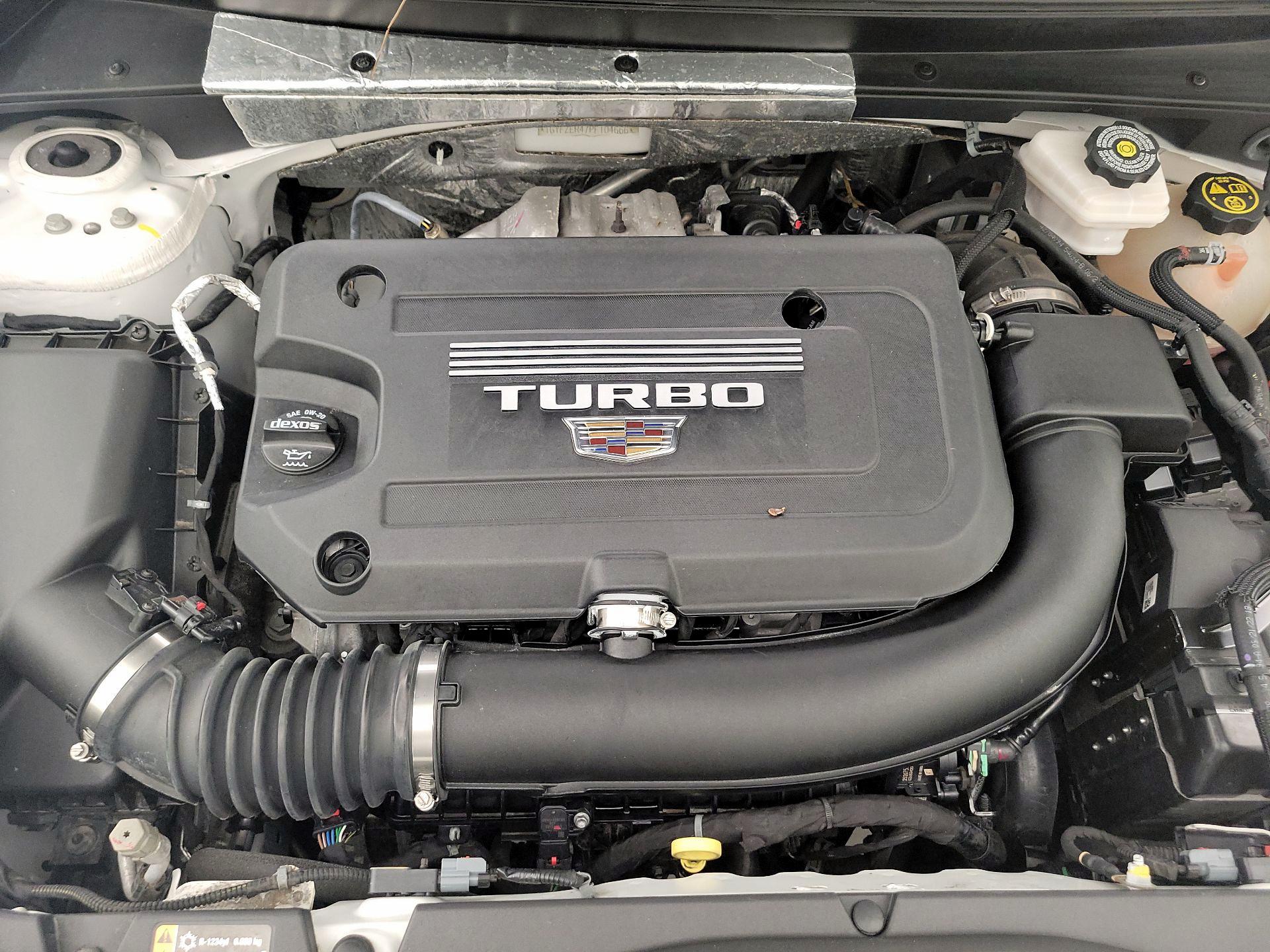 Thumbnail: 2023 Cadillac XT4 - 20