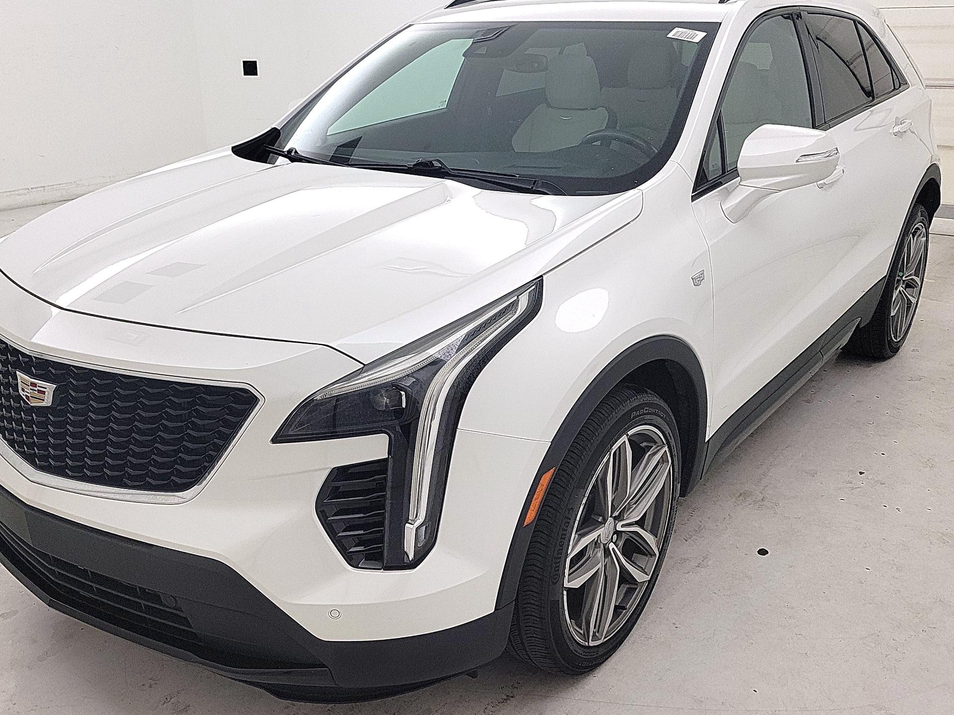 Thumbnail: 2023 Cadillac XT4 - 3