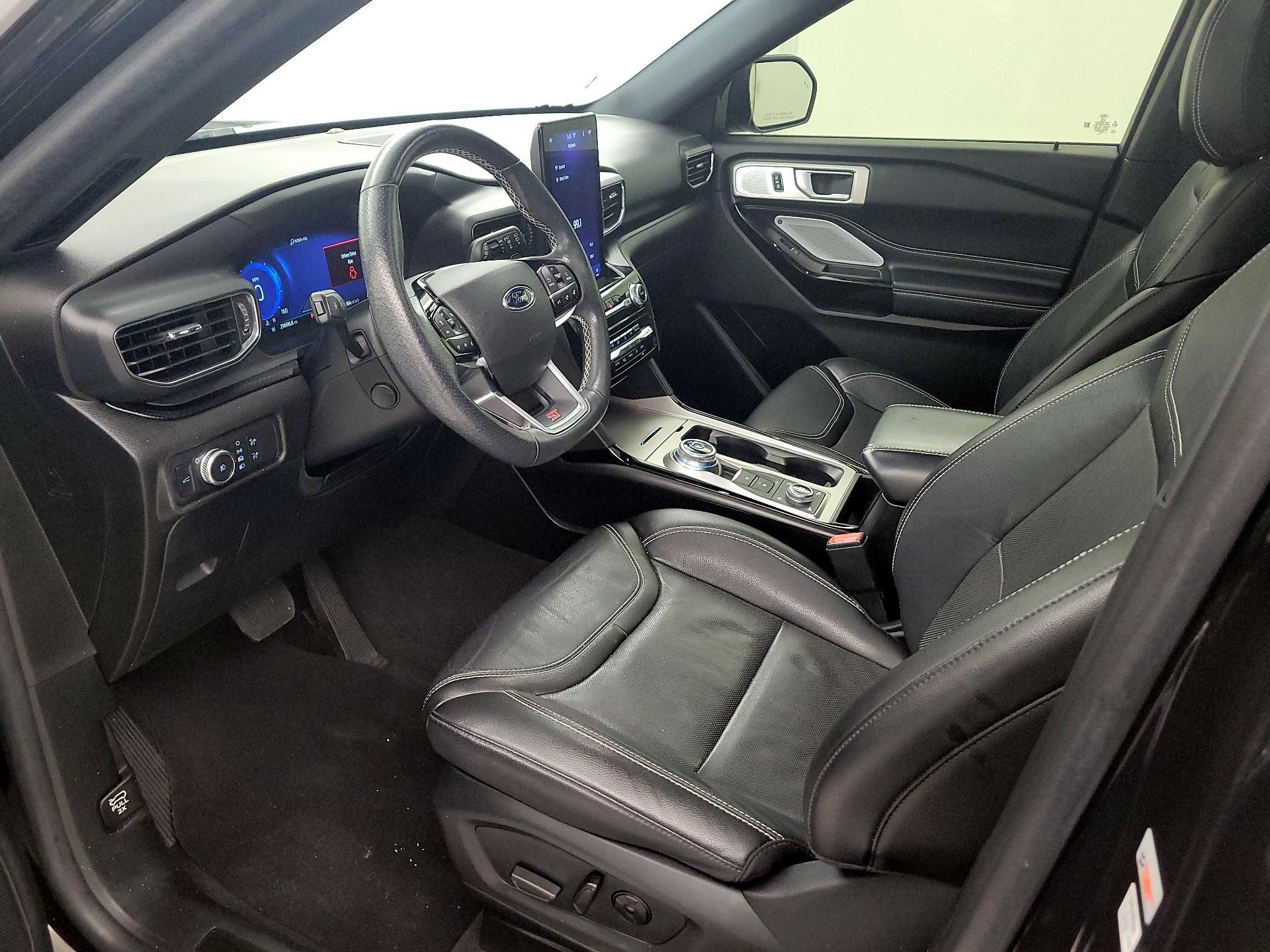 Thumbnail: 2022 Ford Explorer - 9